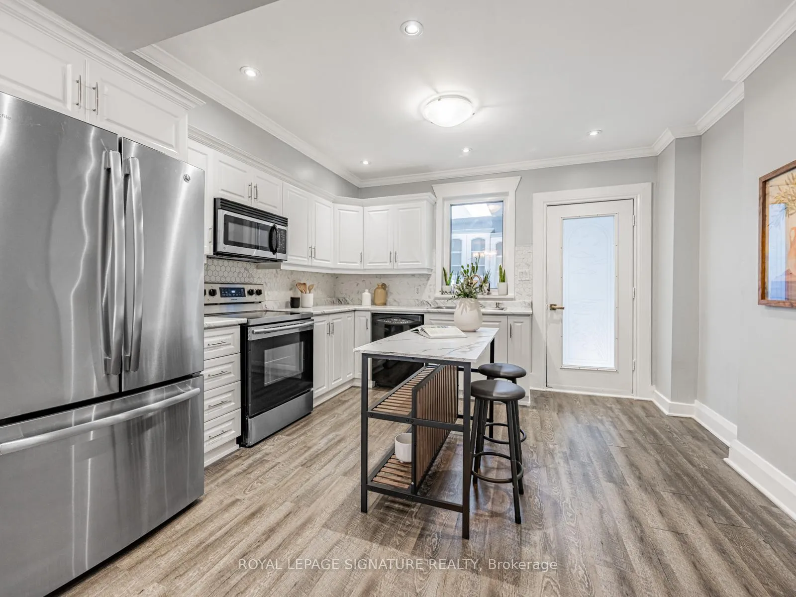 Photo 11 of 88 Cloverlawn Avenue, Toronto, Oakwood Village — HOMEH