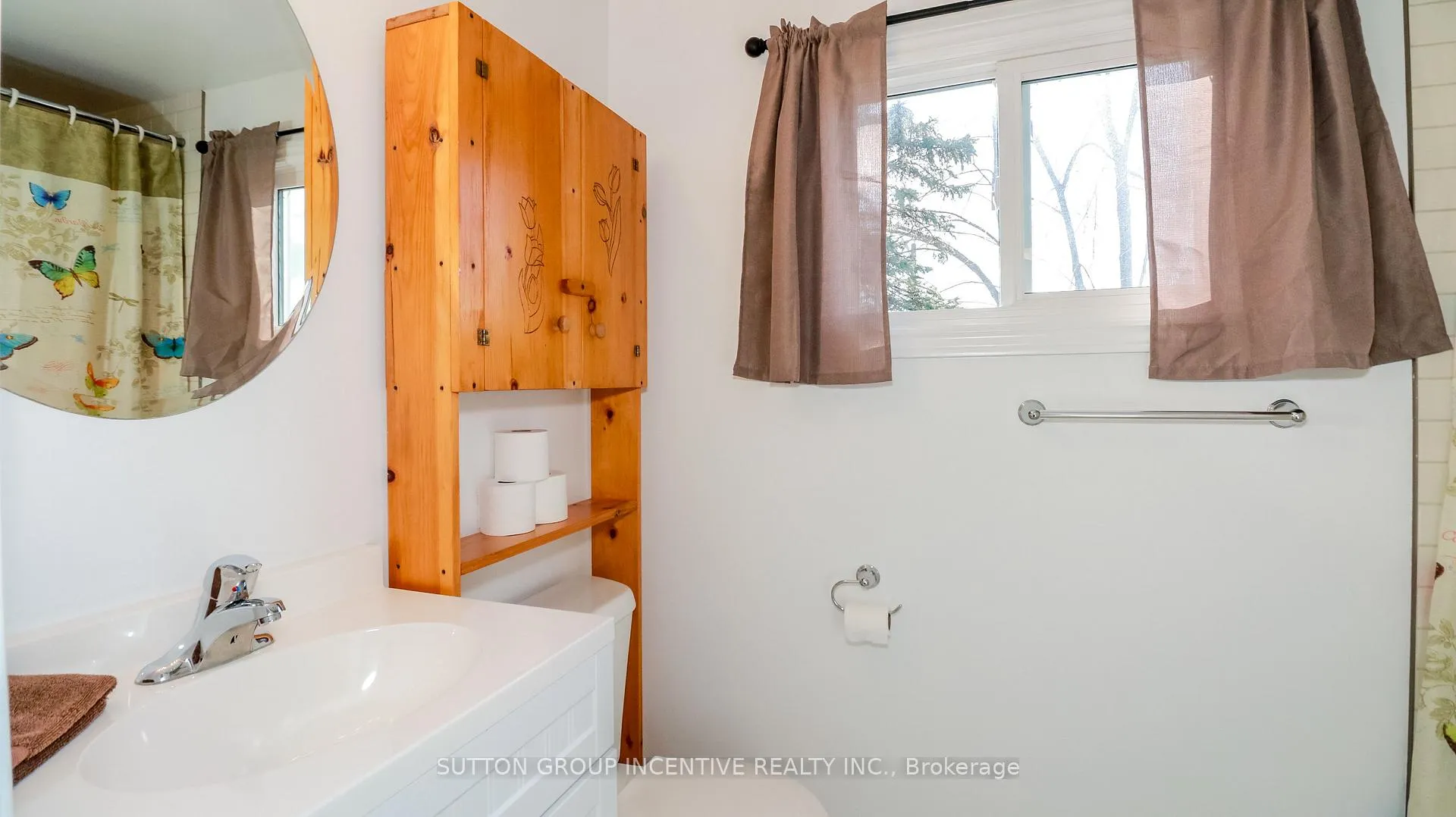 Photo 16 of 220 Letitia Street, Barrie, Letitia Heights — HOMEH