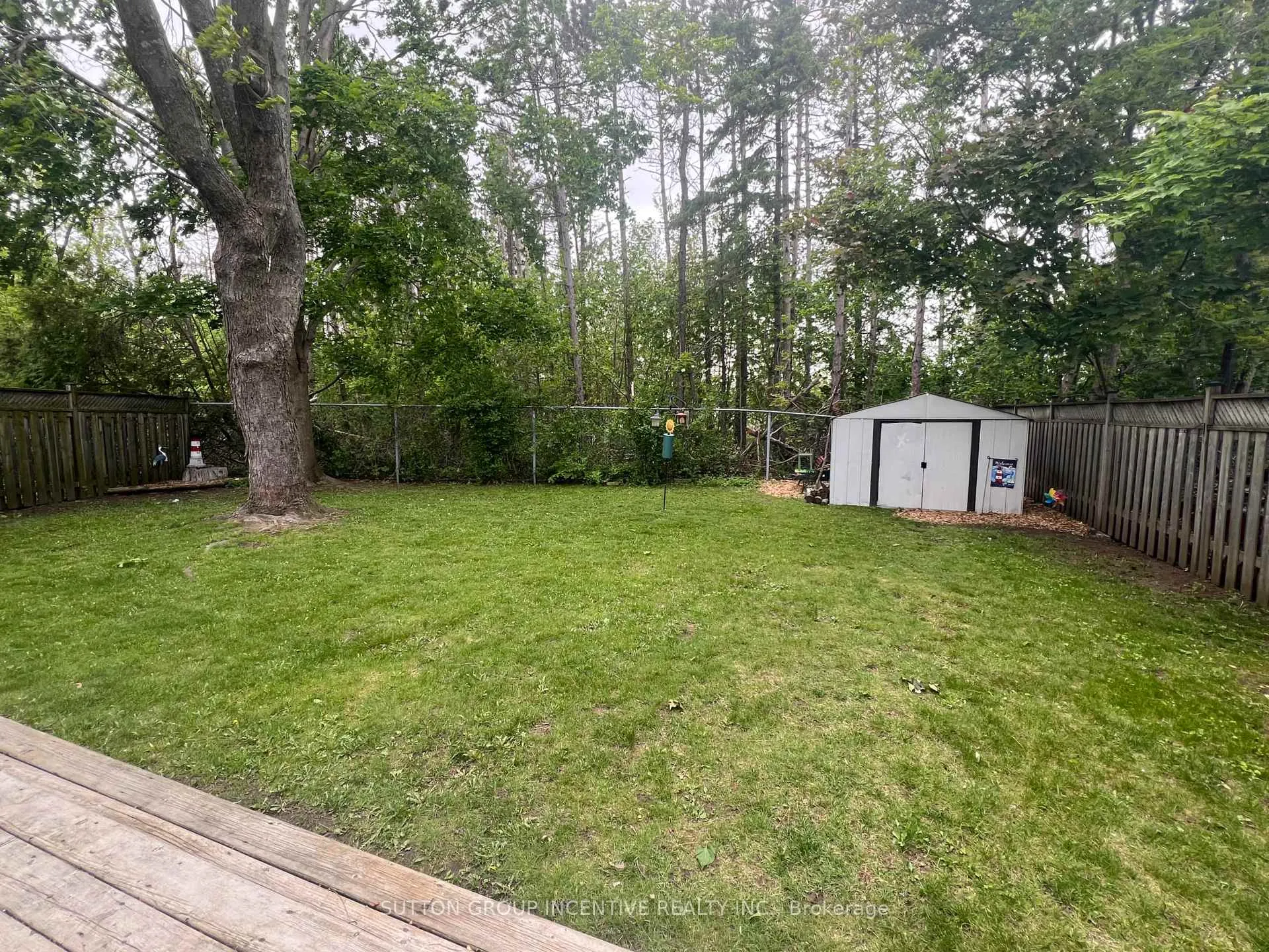 Photo 29 of 220 Letitia Street, Barrie, Letitia Heights — HOMEH