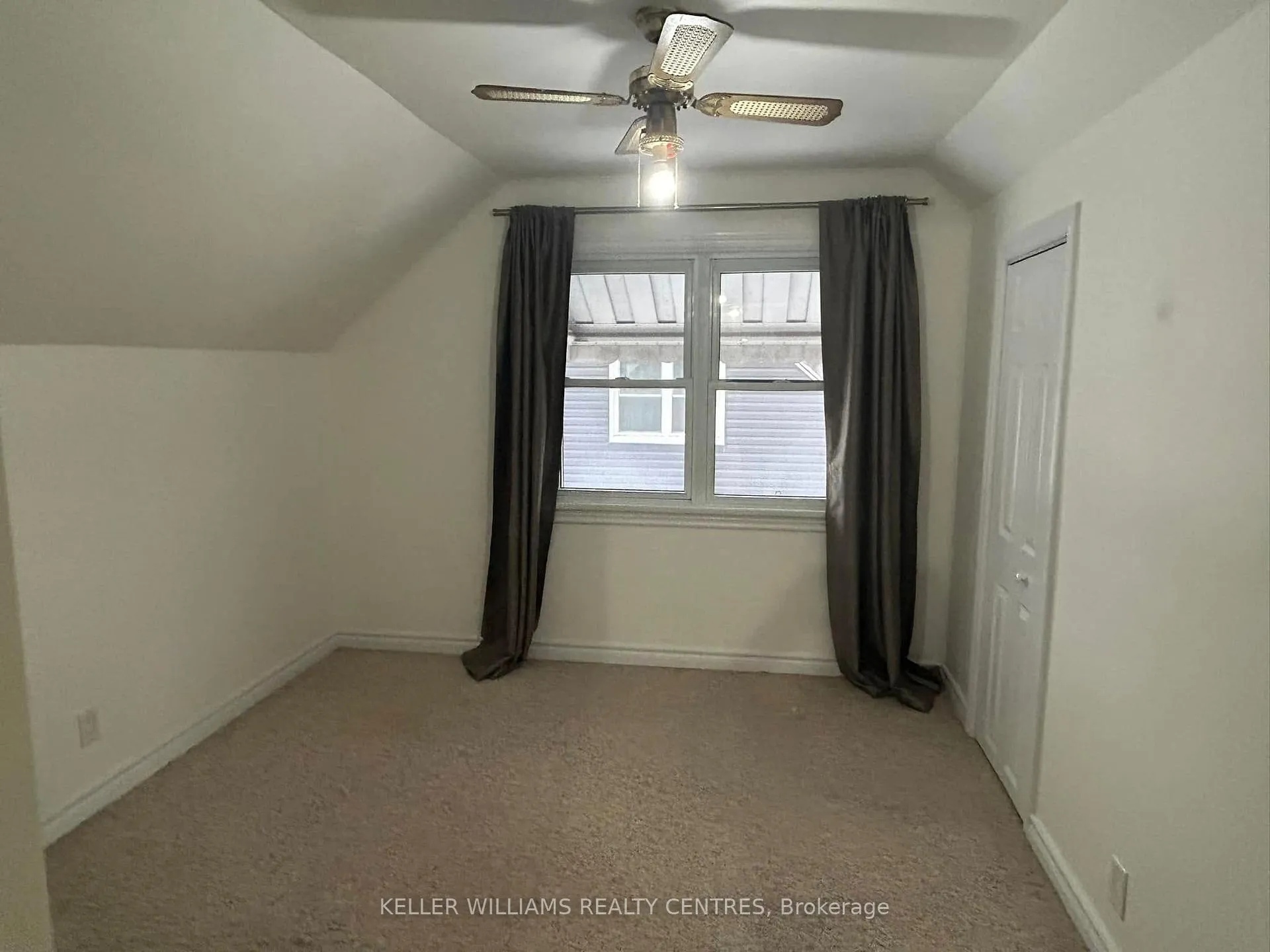 Photo 11 of 104 Gunn Street, Barrie, Wellington — HOMEH