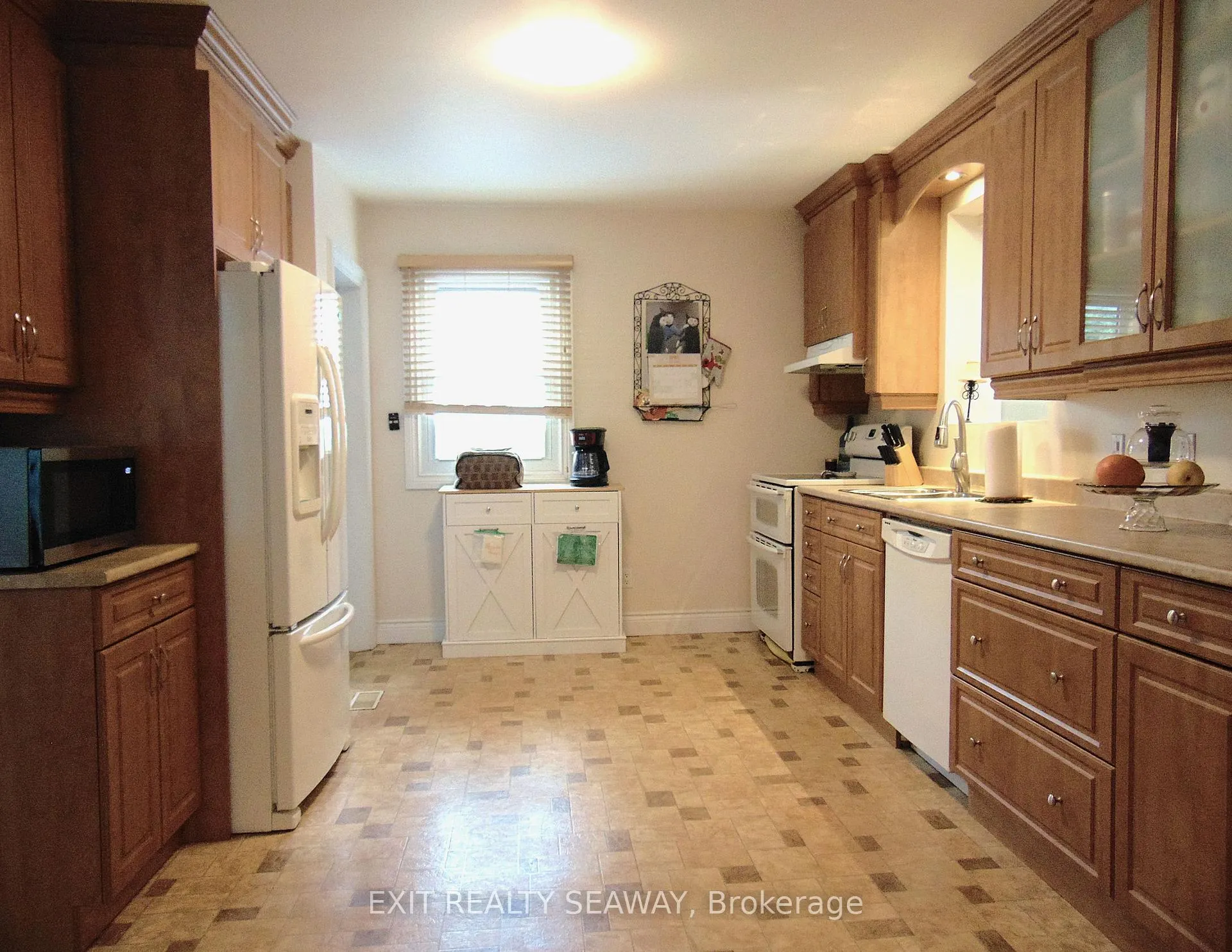 Photo 7 of 320 Seventh Street E, Cornwall — HOMEH