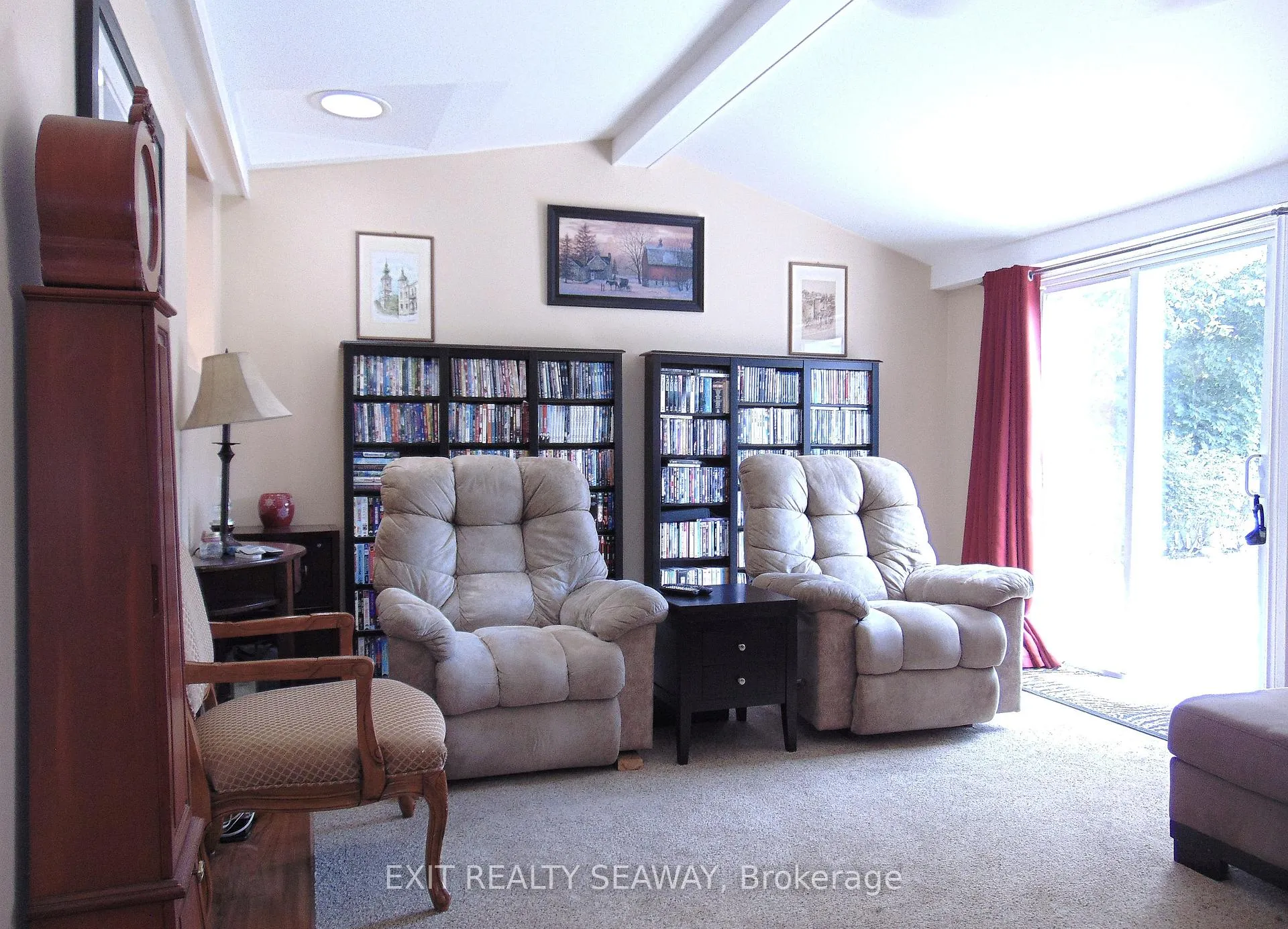Photo 10 of 320 Seventh Street E, Cornwall — HOMEH
