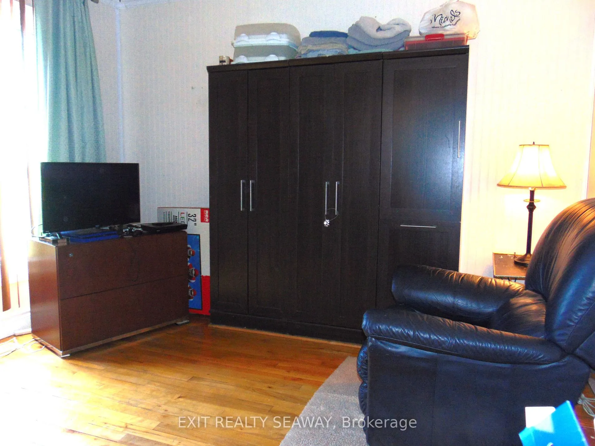 Photo 12 of 320 Seventh Street E, Cornwall — HOMEH
