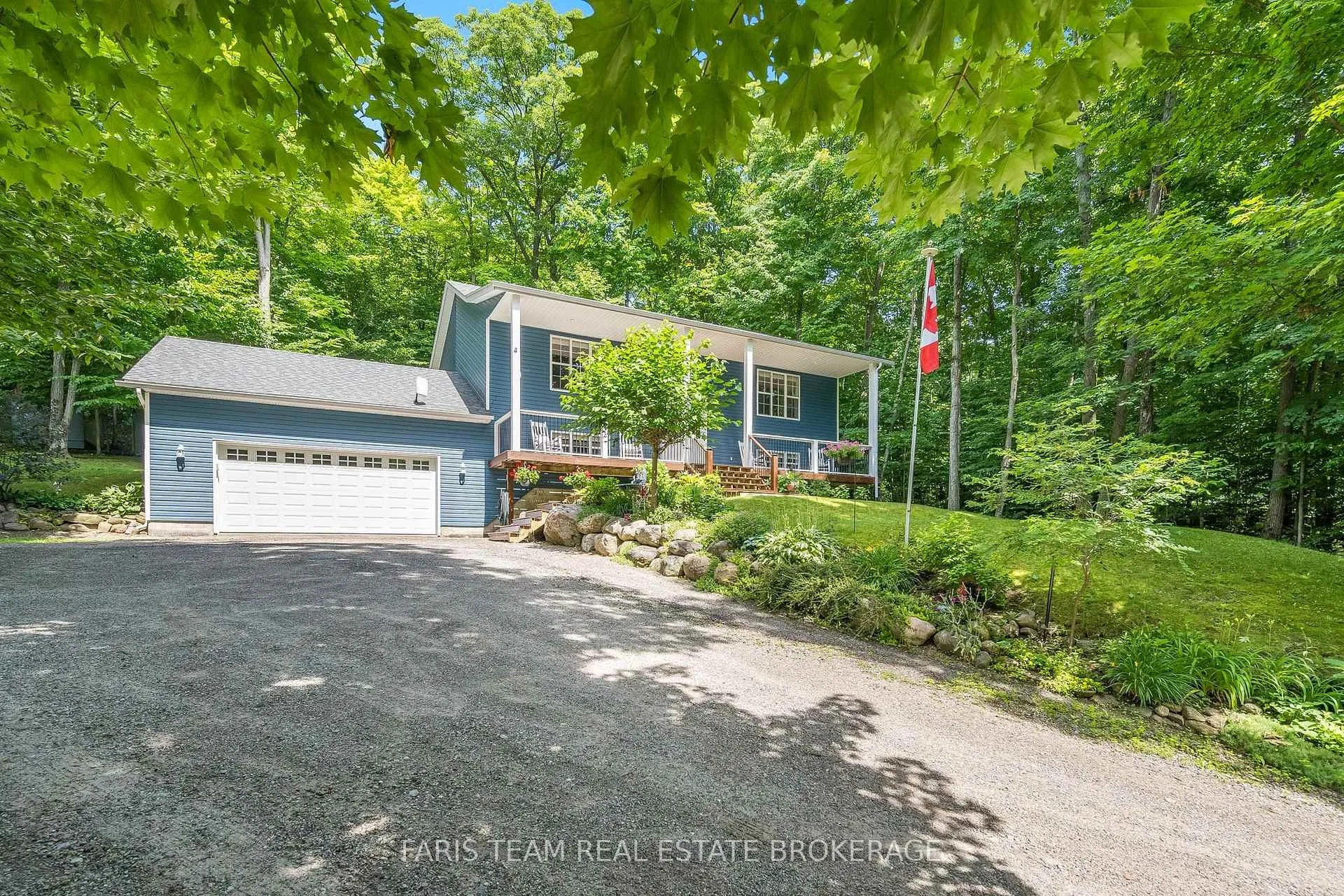 Photo 2 of 85 Farlain Lake Road E, Tiny, Rural Tiny — HOMEH