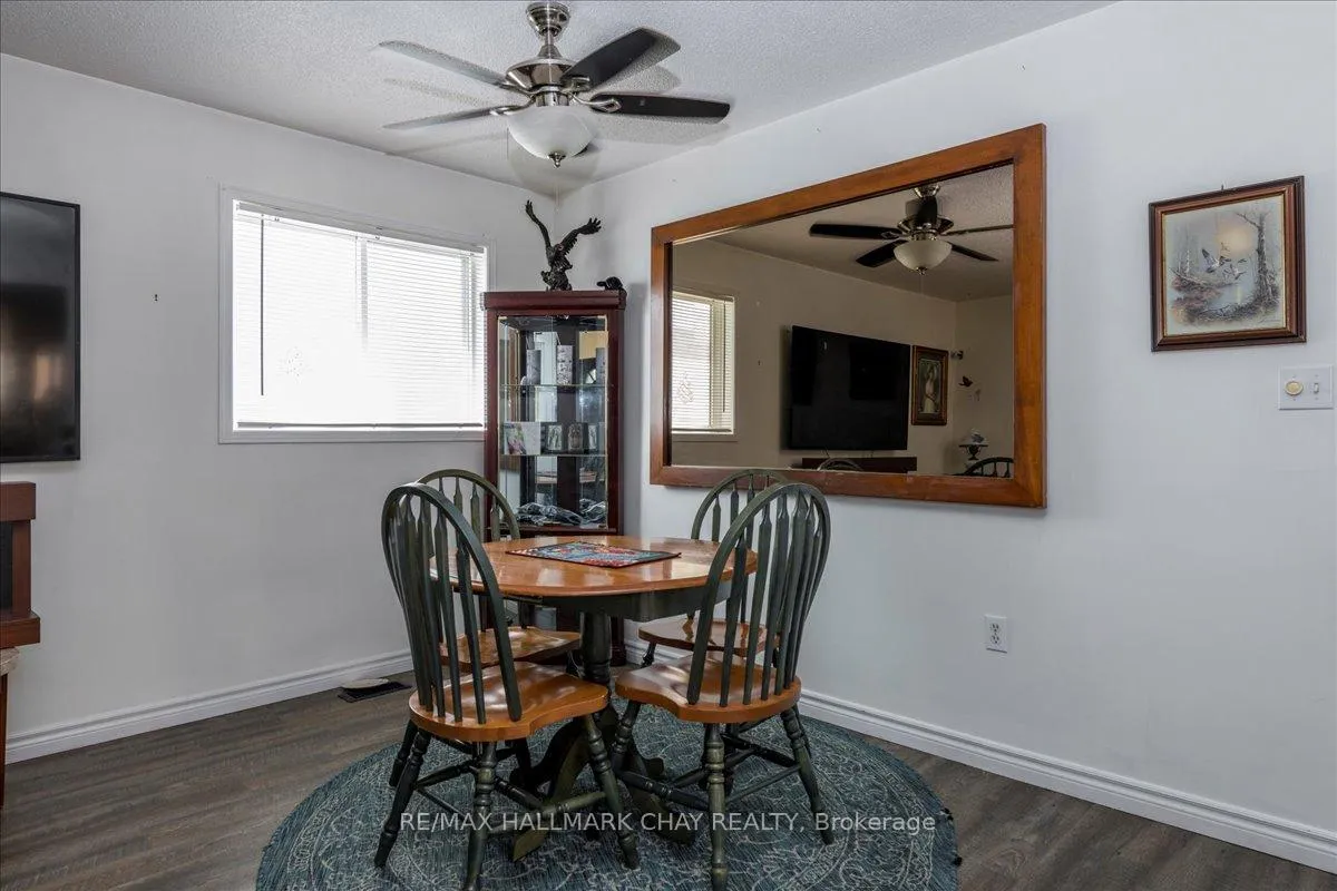 Photo 8 of 38 Garibaldi Drive, Barrie, Holly — HOMEH