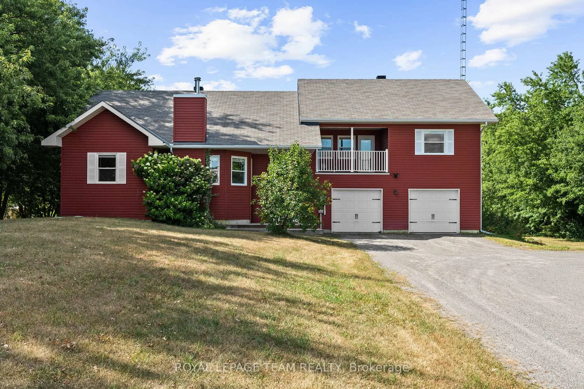 Photo 3 of 10729 Van Camp Road, North Dundas, North Dundas (Mountain) Twp — HOMEH