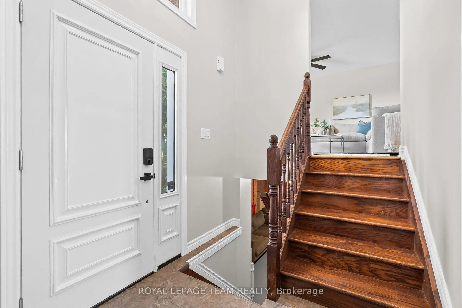 Photo 4 of 10729 Van Camp Road, North Dundas, North Dundas (Mountain) Twp — HOMEH