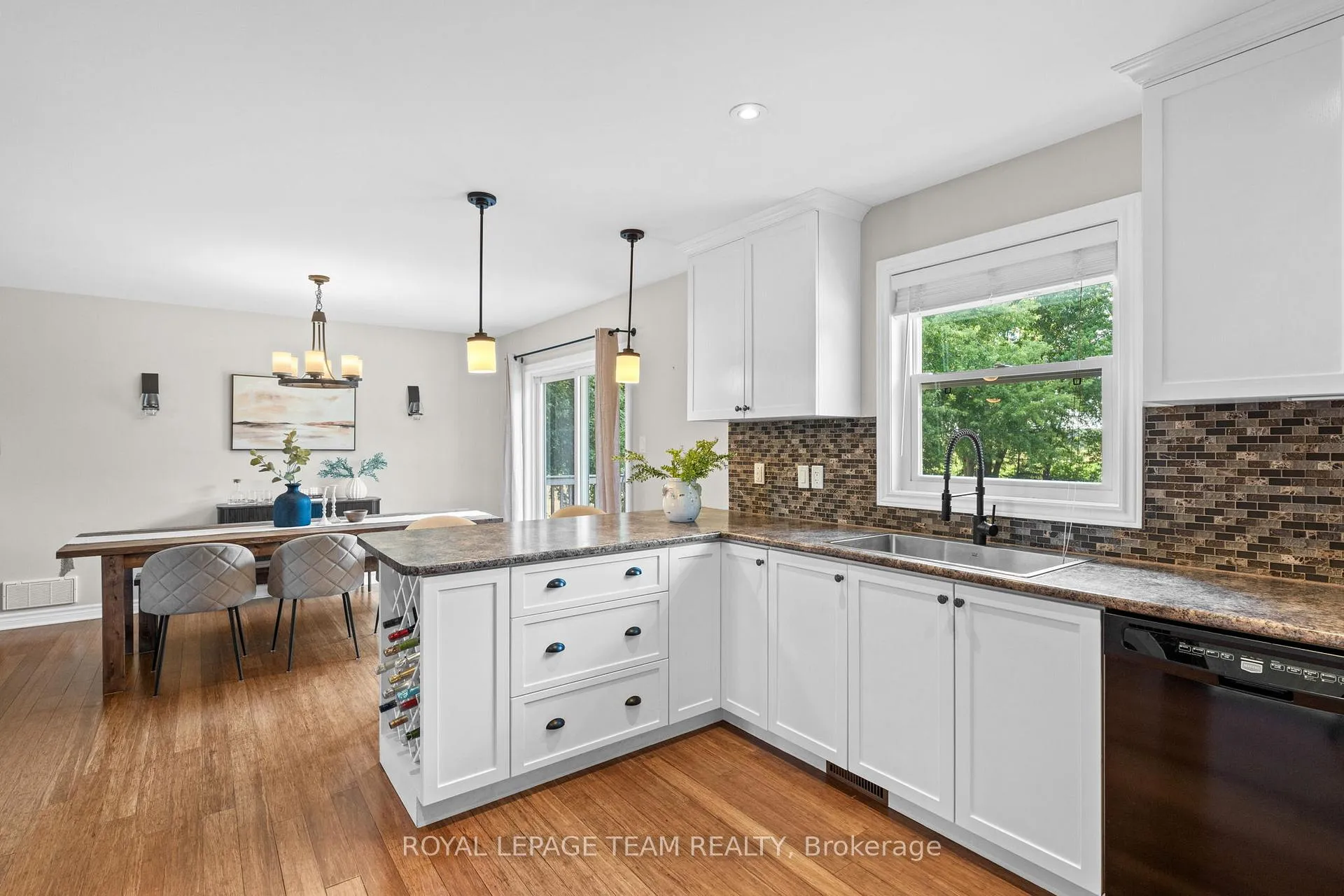 Photo 12 of 10729 Van Camp Road, North Dundas, North Dundas (Mountain) Twp — HOMEH