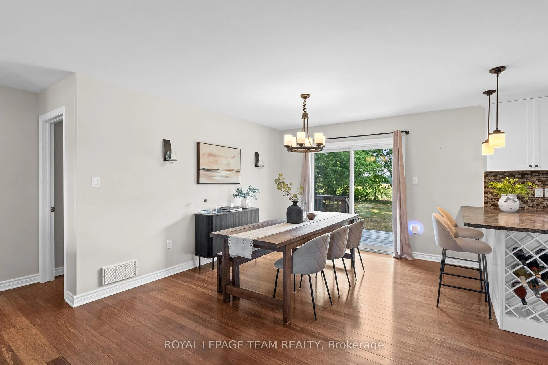 Photo 14 of 10729 Van Camp Road, North Dundas, North Dundas (Mountain) Twp — HOMEH