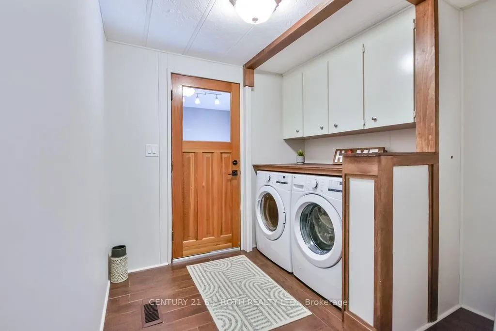 Photo 14 of 2095 Dwyer Road, Springwater, Midhurst — HOMEH