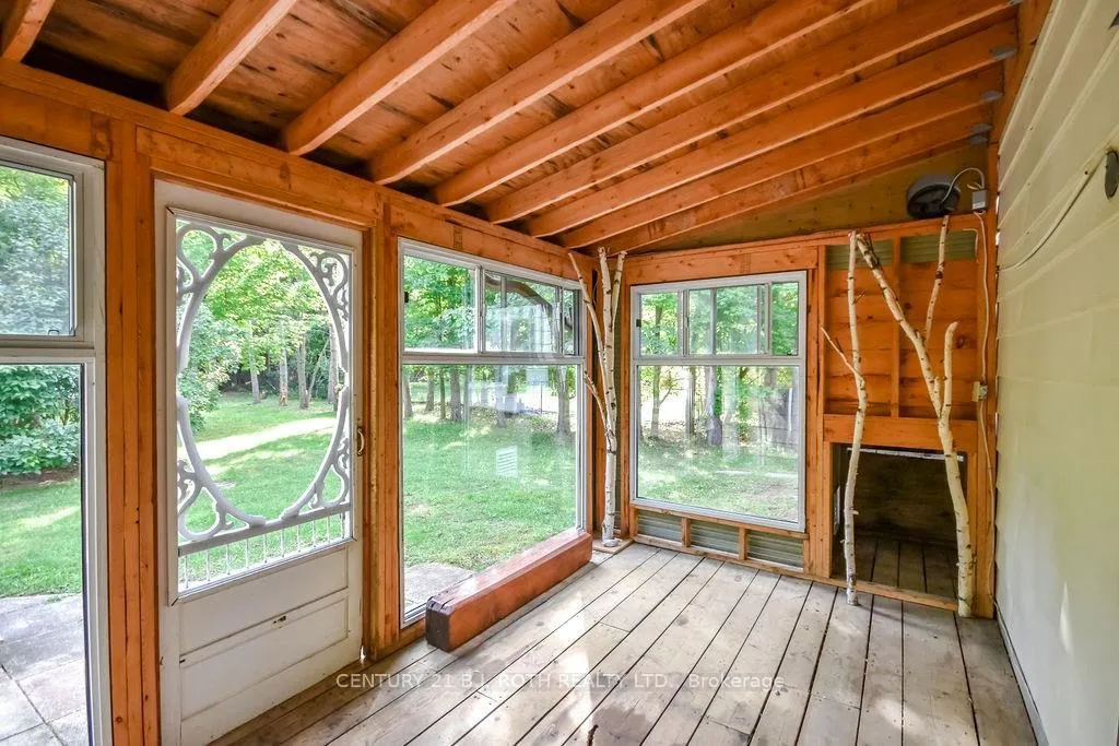 Photo 17 of 2095 Dwyer Road, Springwater, Midhurst — HOMEH