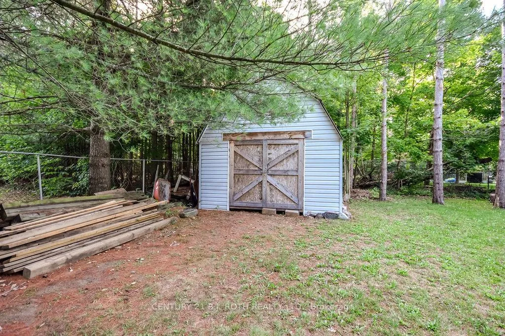 Photo 23 of 2095 Dwyer Road, Springwater, Midhurst — HOMEH