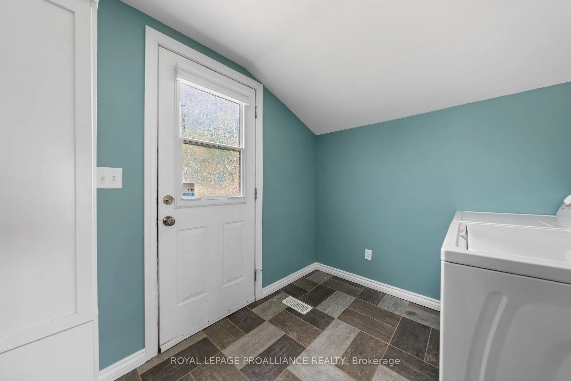 Photo 20 of 627 Old Bogart Road, Tweed, Tweed (Village) — HOMEH