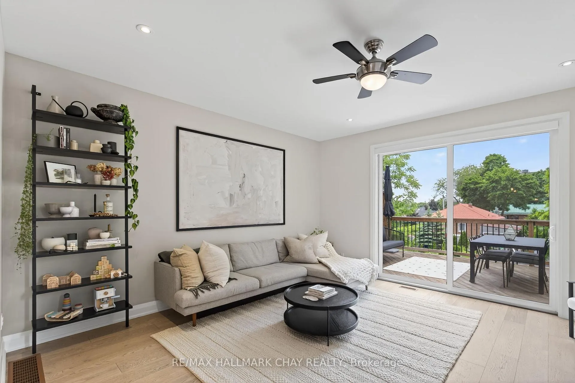 Photo 7 of 86 Clapperton Street, Barrie, Codrington — HOMEH