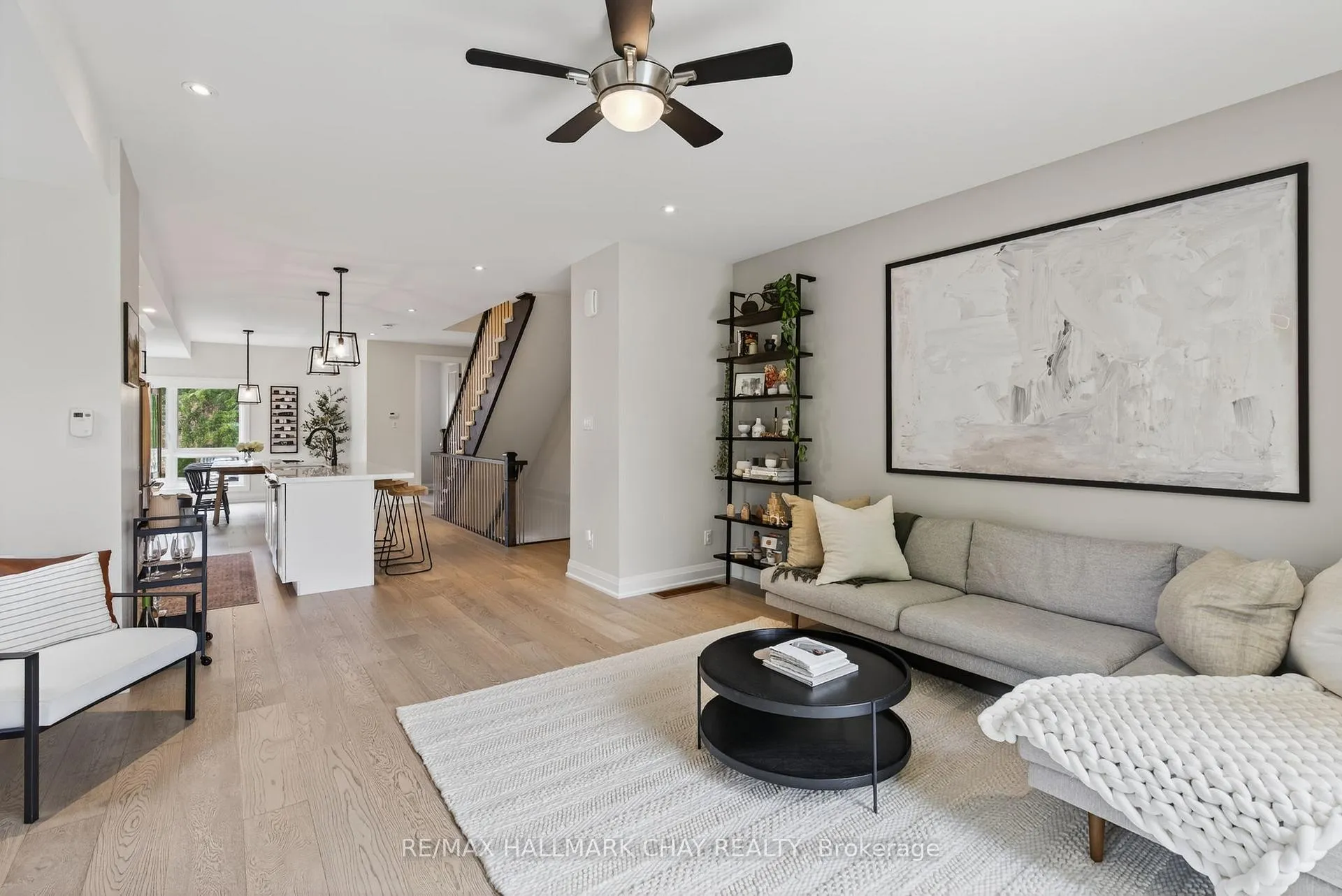 Photo 9 of 86 Clapperton Street, Barrie, Codrington — HOMEH