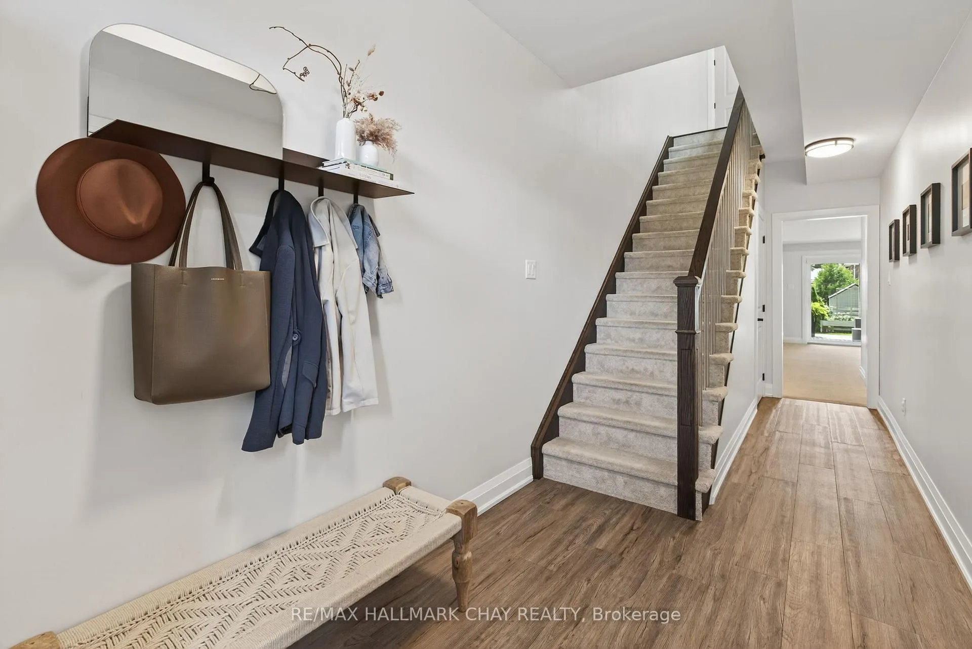 Photo 19 of 86 Clapperton Street, Barrie, Codrington — HOMEH
