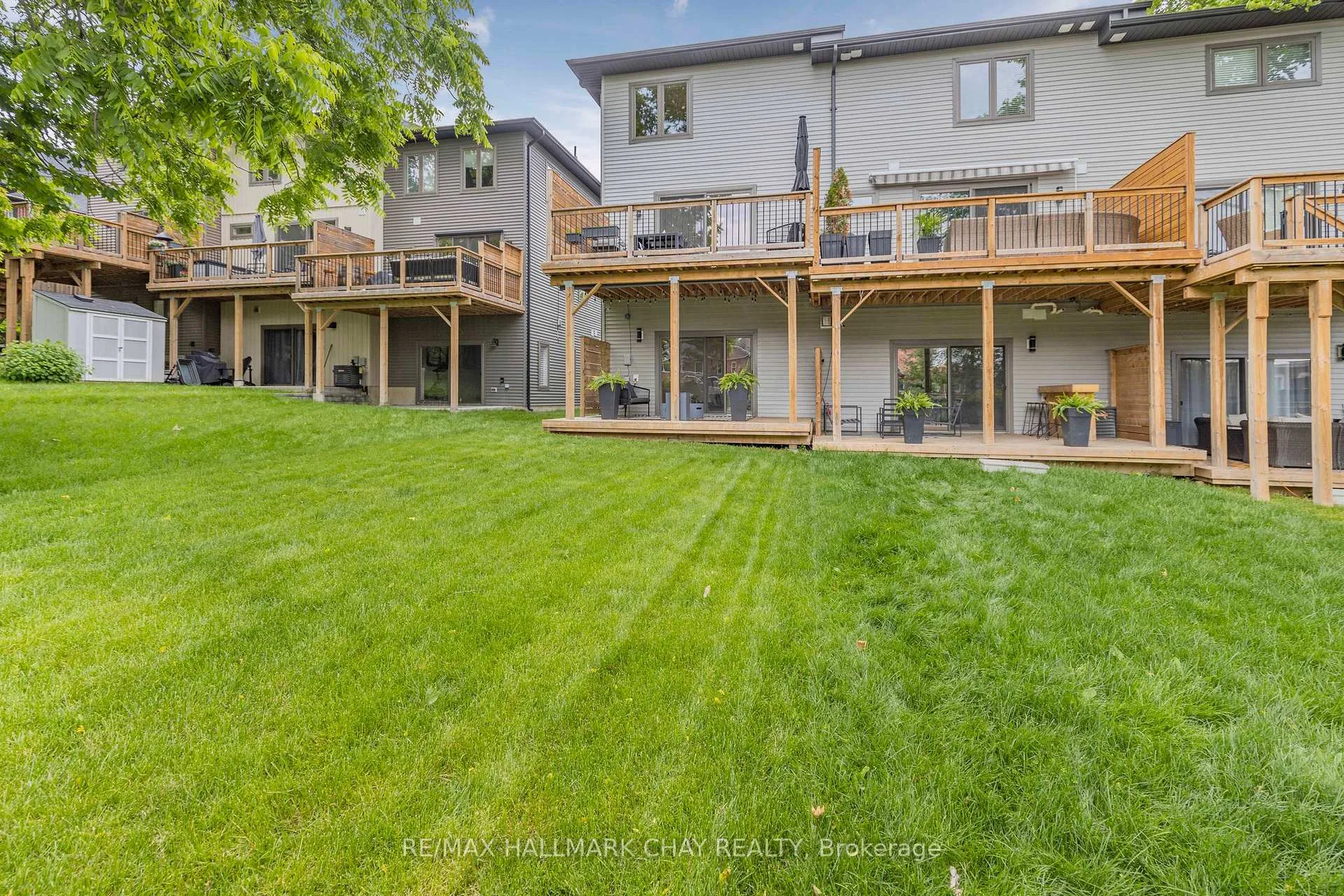 Photo 25 of 86 Clapperton Street, Barrie, Codrington — HOMEH