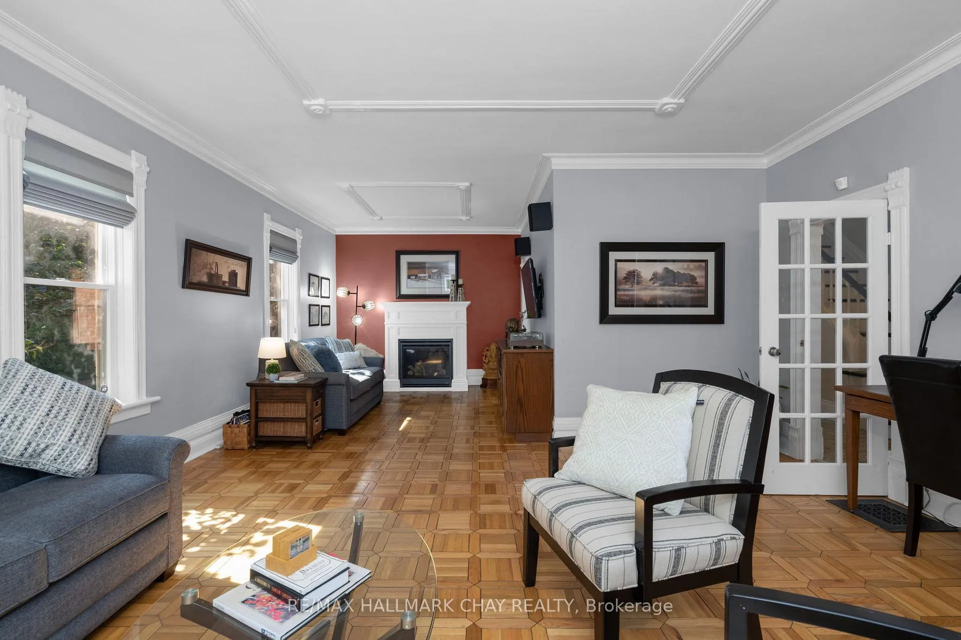 Photo 11 of 4950 Penetanguishene Road, Springwater, Hillsdale — HOMEH