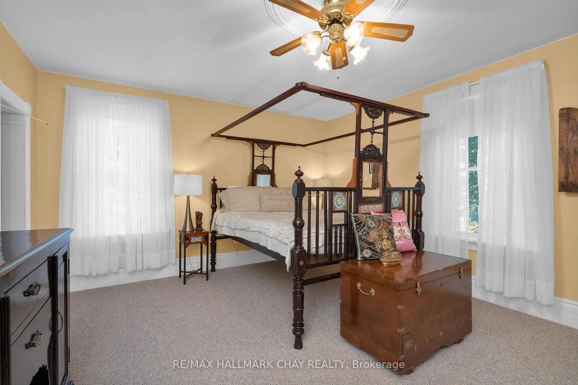 Photo 22 of 4950 Penetanguishene Road, Springwater, Hillsdale — HOMEH