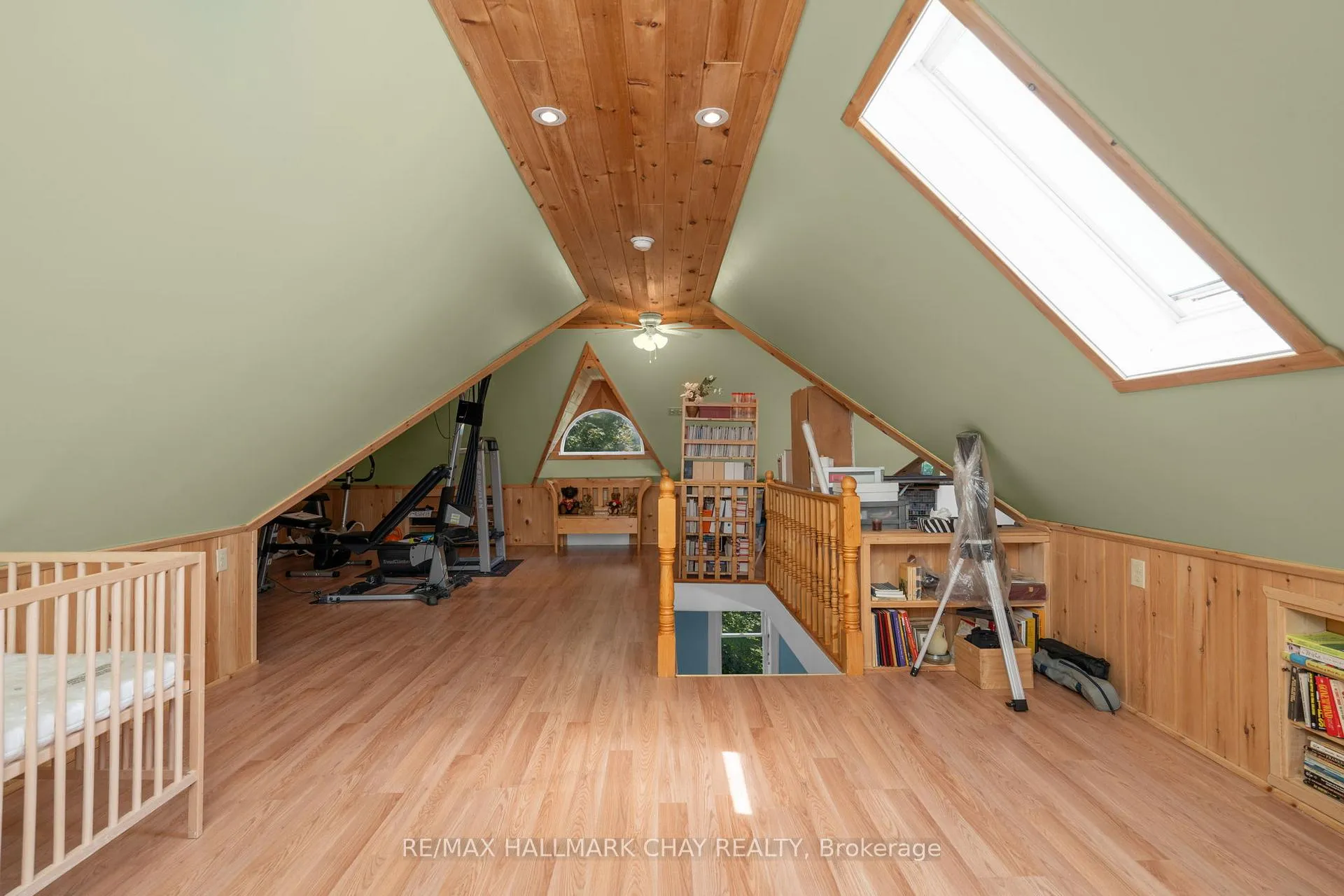 Photo 28 of 4950 Penetanguishene Road, Springwater, Hillsdale — HOMEH