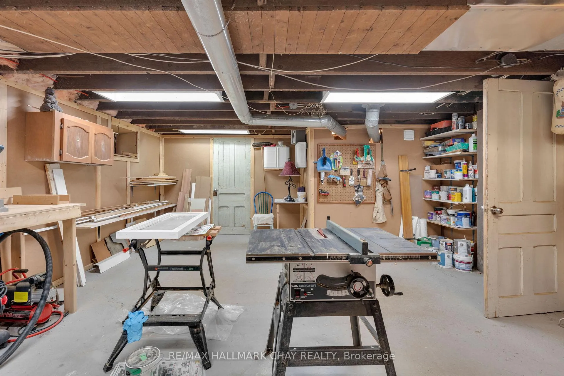 Photo 32 of 4950 Penetanguishene Road, Springwater, Hillsdale — HOMEH