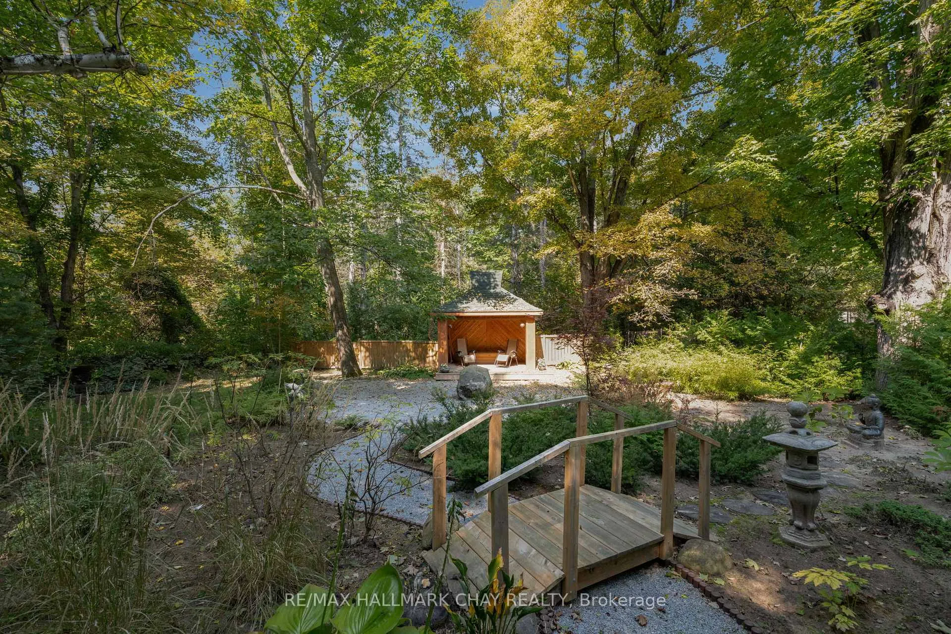 Photo 34 of 4950 Penetanguishene Road, Springwater, Hillsdale — HOMEH