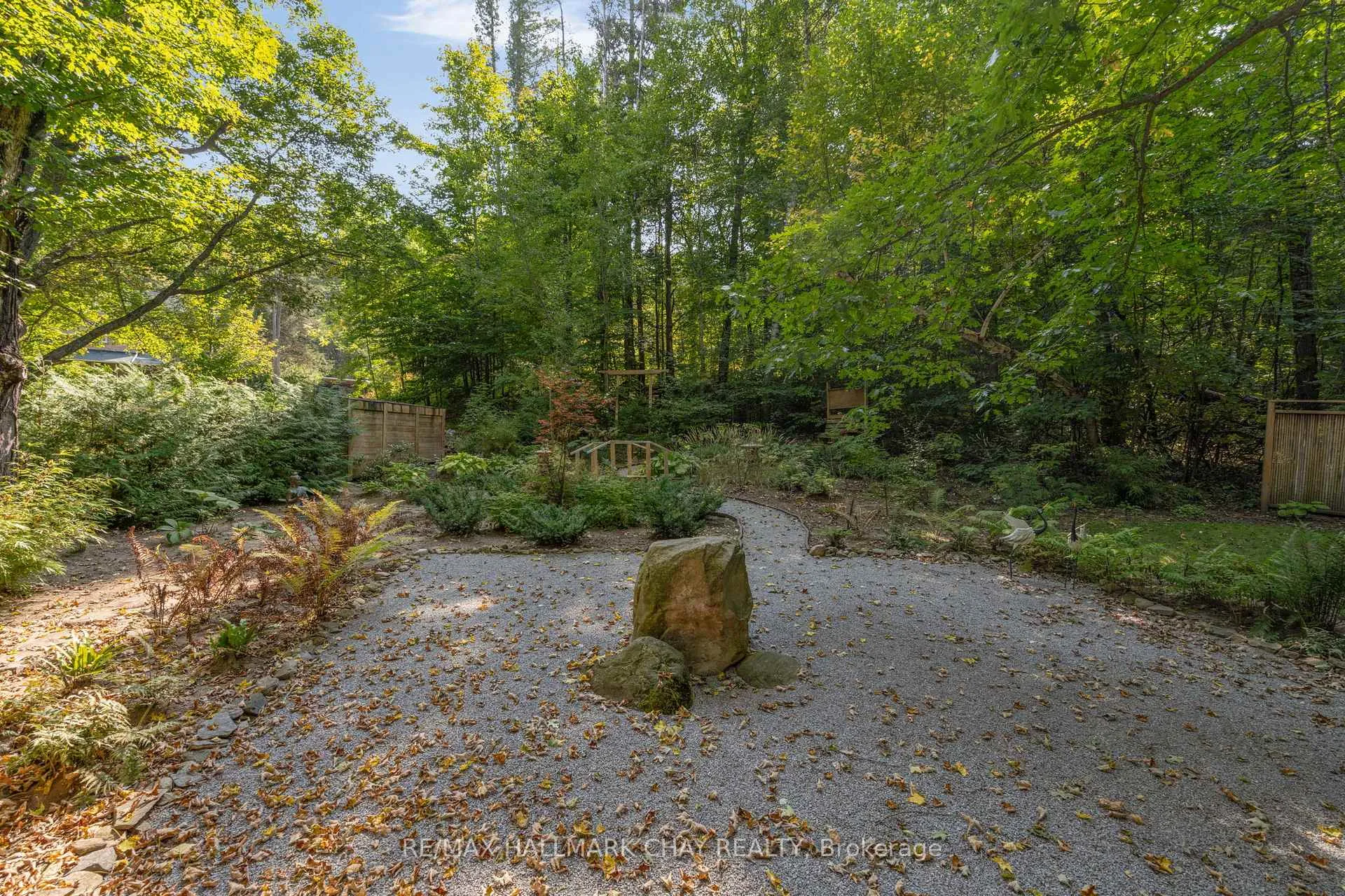 Photo 39 of 4950 Penetanguishene Road, Springwater, Hillsdale — HOMEH