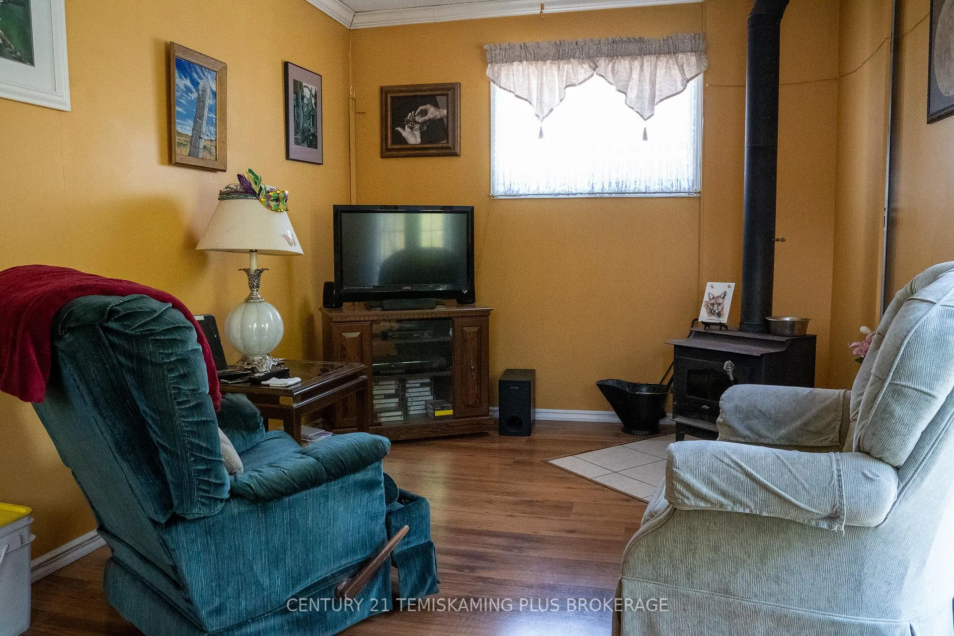Photo 10 of 26 Hillcrest Drive, Temagami — HOMEH