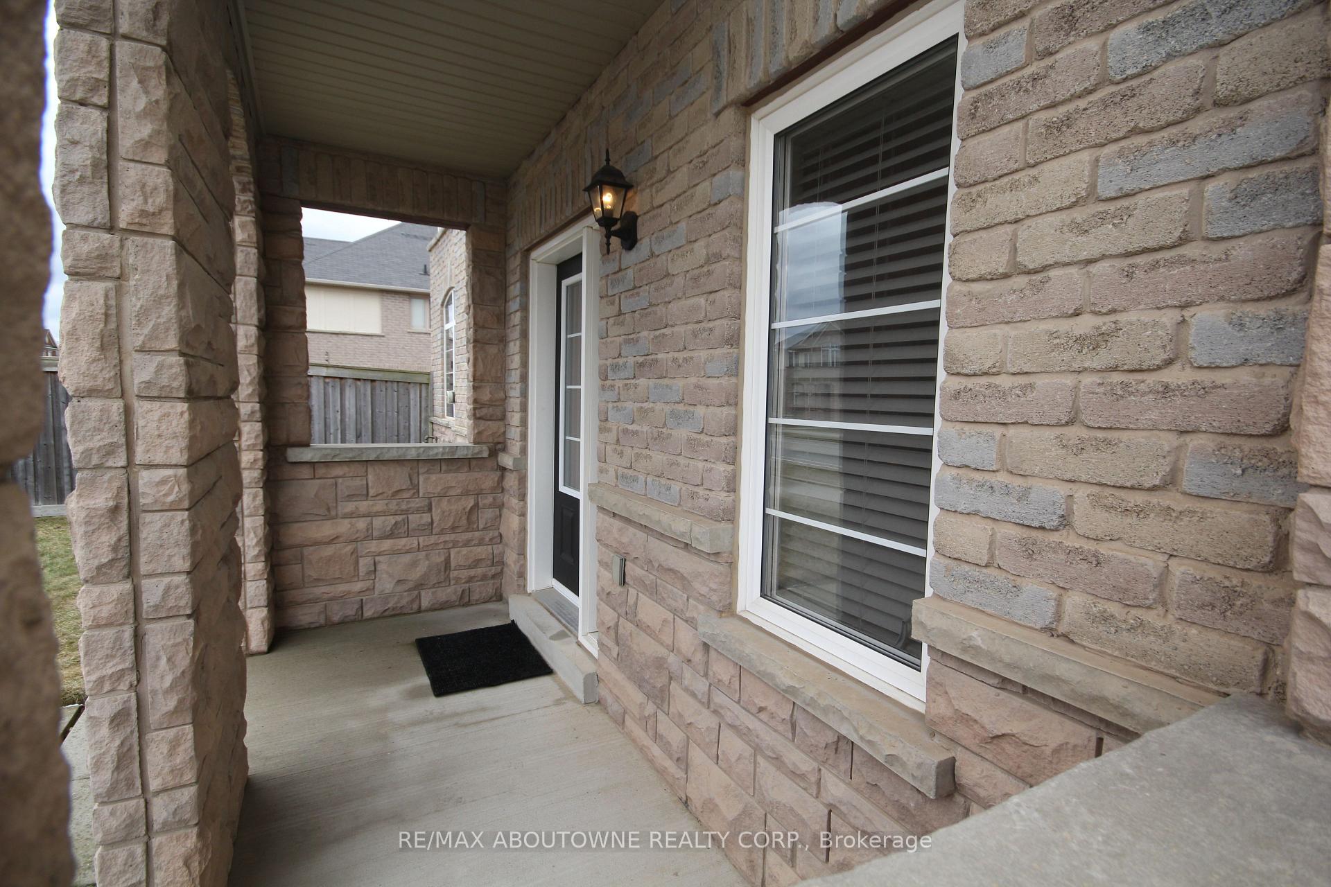 Photo 4 of 4248 Thomas Alton Boulevard, Burlington, Alton — HOMEH