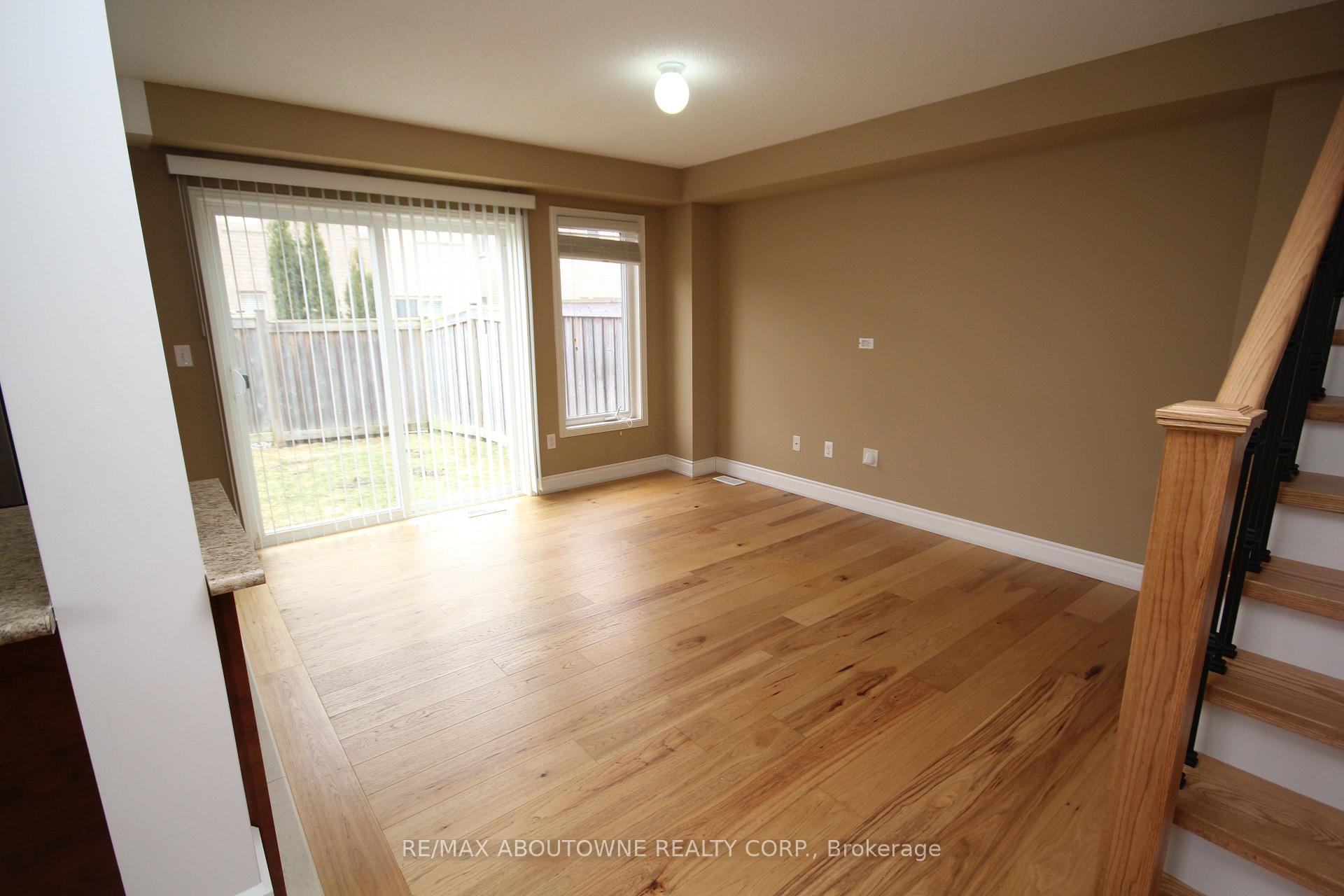 Photo 9 of 4248 Thomas Alton Boulevard, Burlington, Alton — HOMEH
