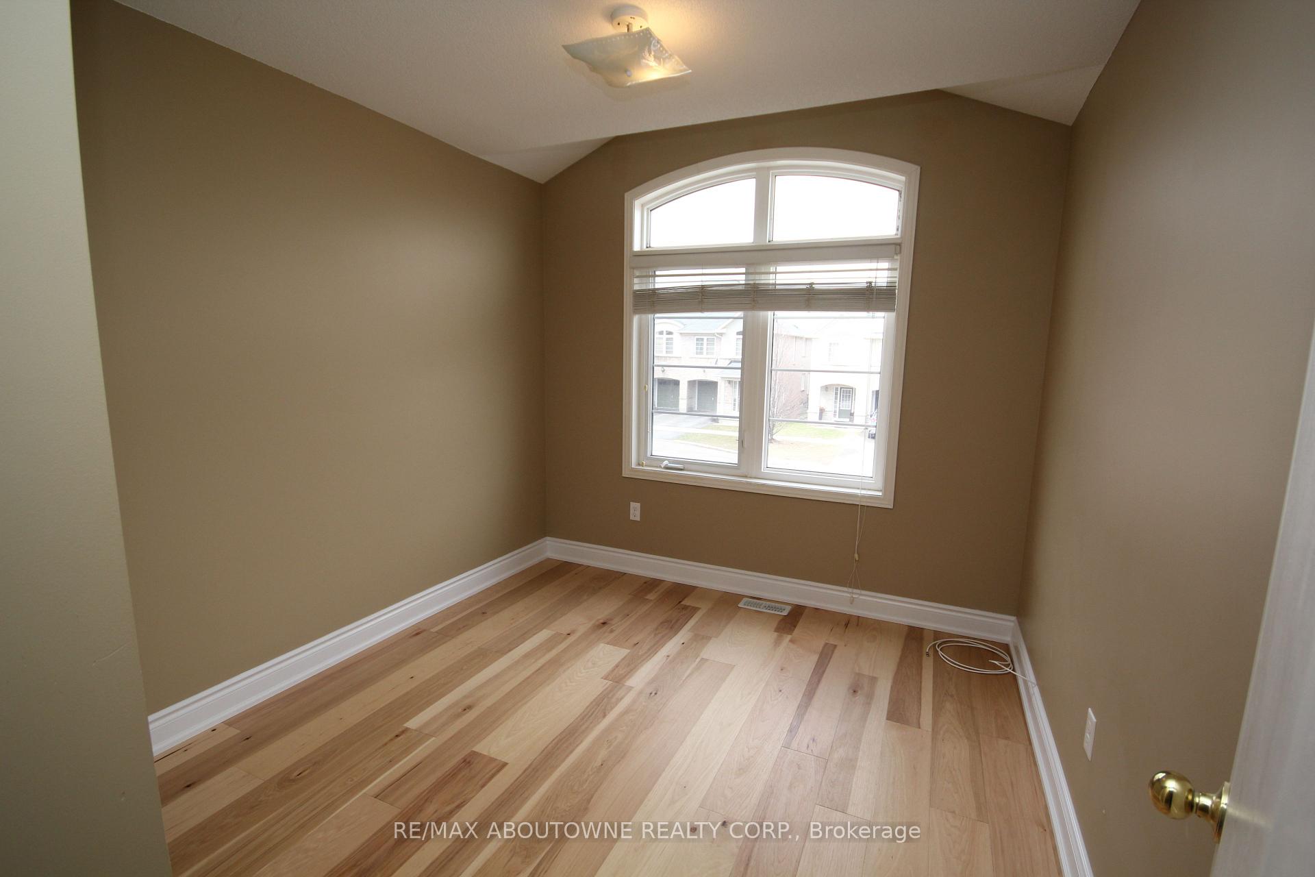 Photo 25 of 4248 Thomas Alton Boulevard, Burlington, Alton — HOMEH