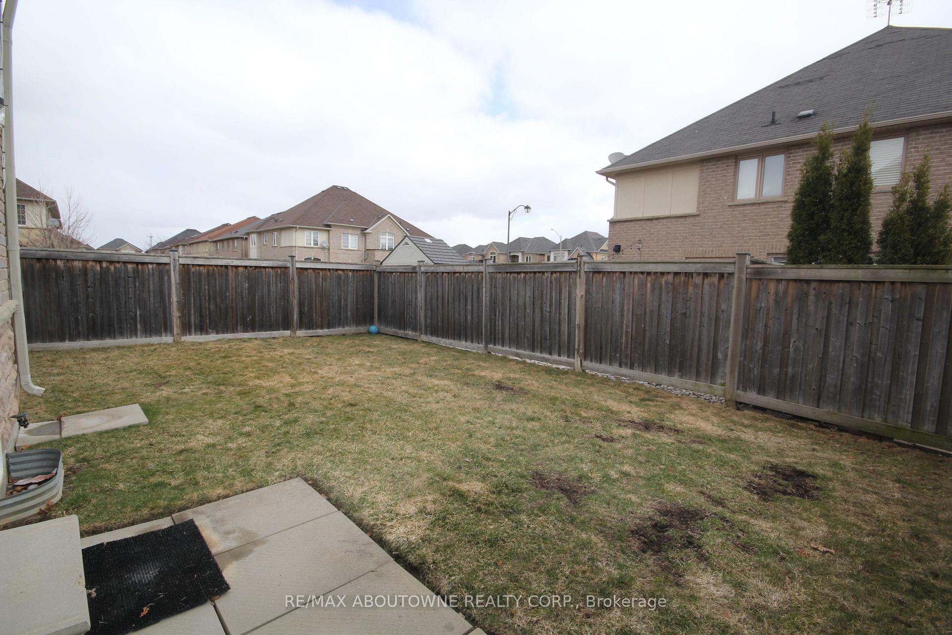 Photo 31 of 4248 Thomas Alton Boulevard, Burlington, Alton — HOMEH