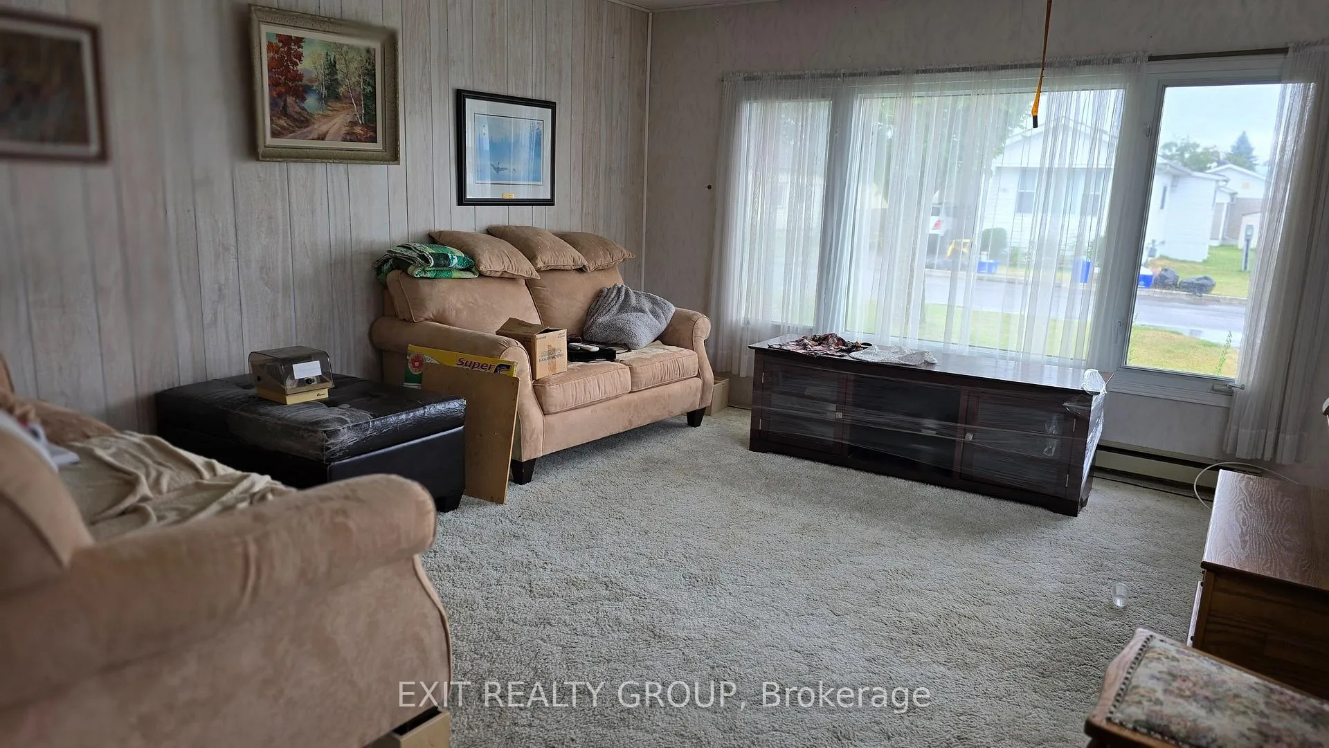 Photo 3 of 14 Killdeer Lane, Quinte West, Sidney Ward — HOMEH