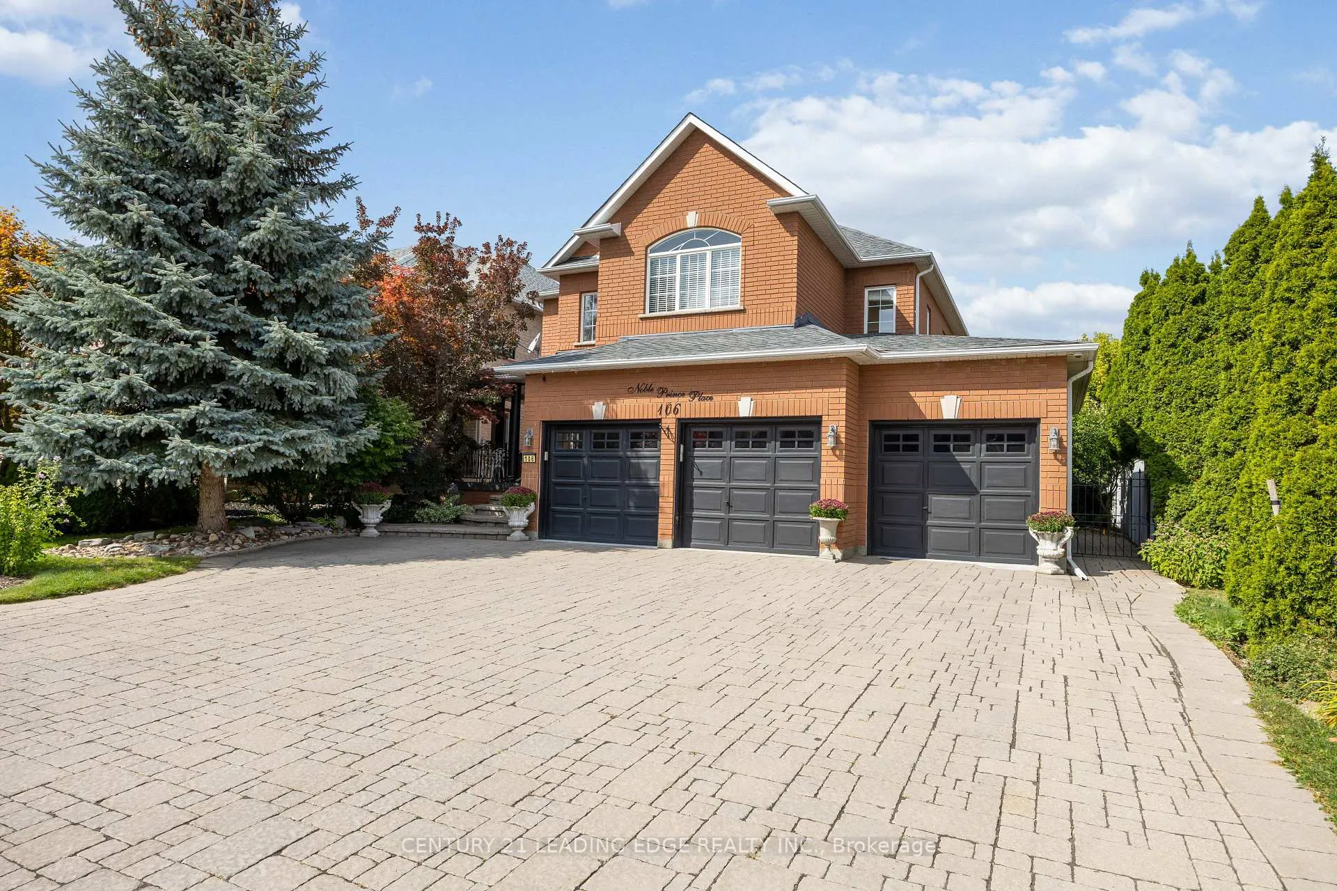 Photo 3 of 106 Noble Prince Place, Vaughan, Sonoma Heights — HOMEH