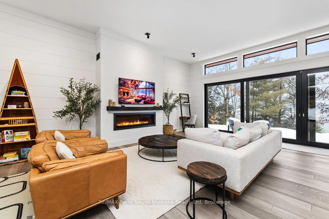 Photo 7 of 309 141 Highway, Seguin — HOMEH