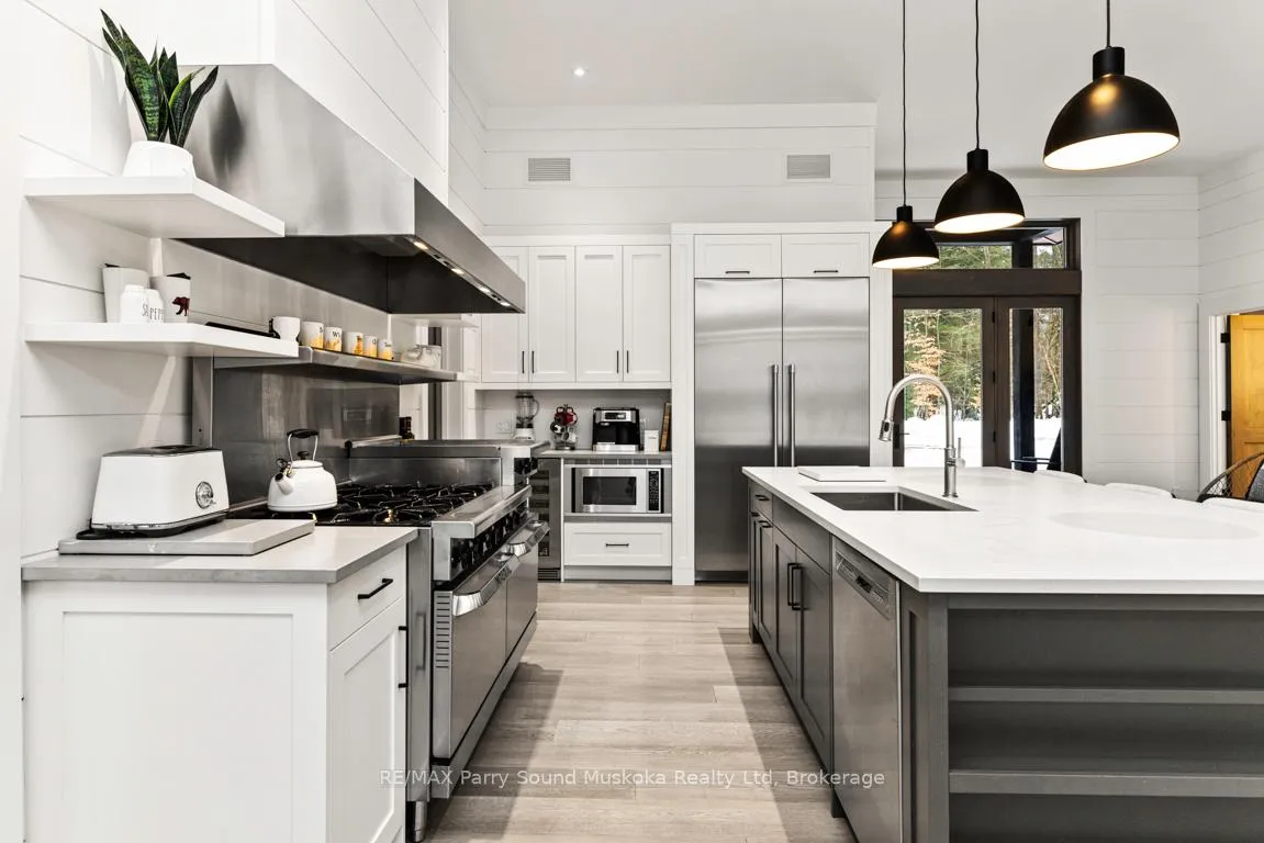 Photo 13 of 309 141 Highway, Seguin — HOMEH