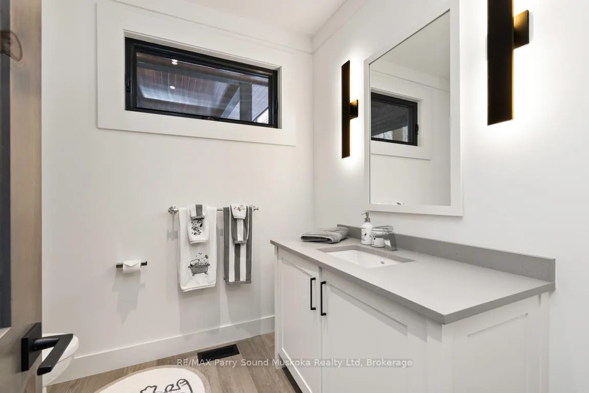 Photo 29 of 309 141 Highway, Seguin — HOMEH