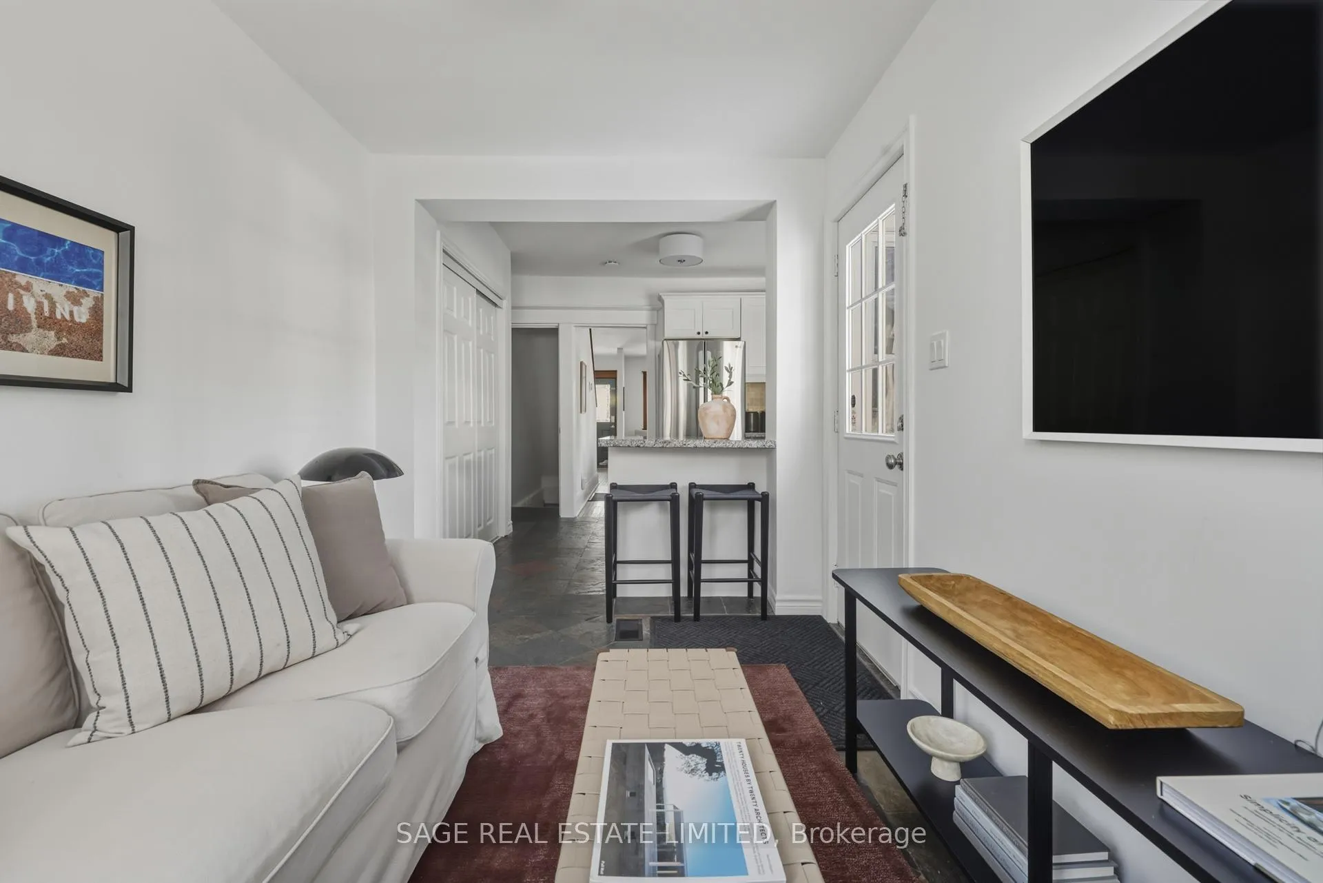 Photo 14 of 193 Gainsborough Road, Toronto, Woodbine Corridor — HOMEH