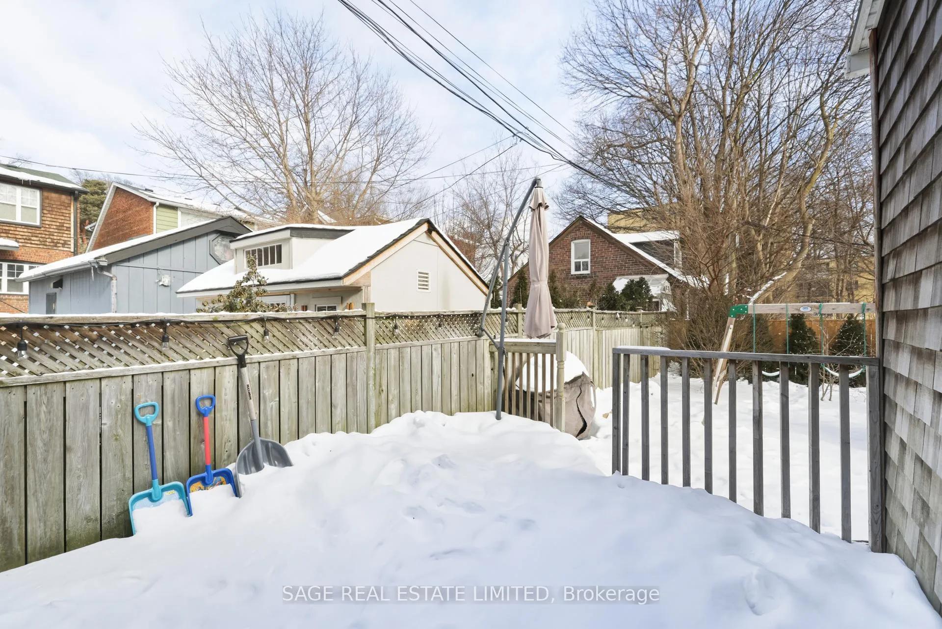 Photo 31 of 193 Gainsborough Road, Toronto, Woodbine Corridor — HOMEH