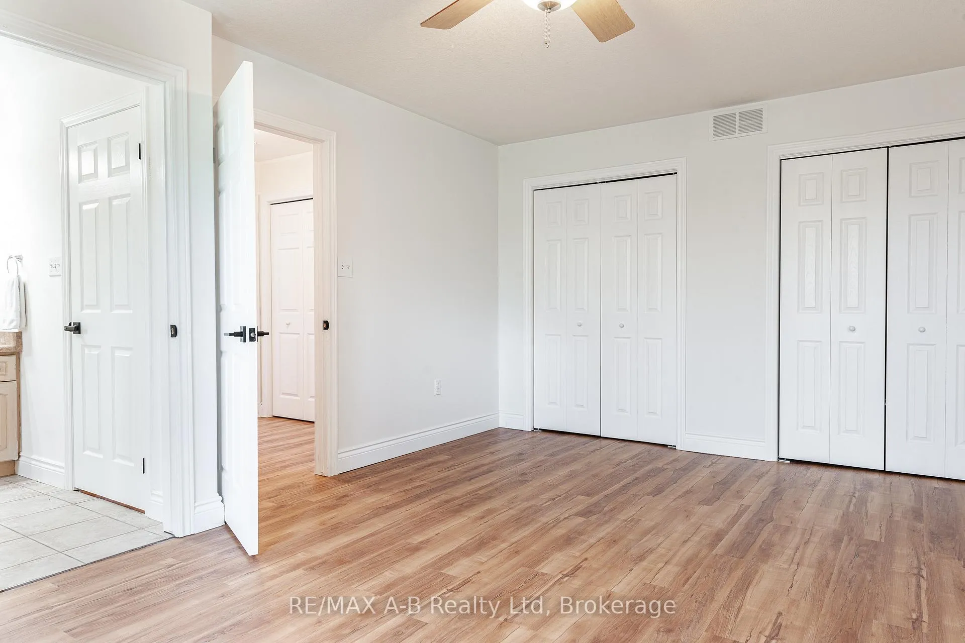 Photo 38 of 59 - 30 Eagle Drive, Stratford — HOMEH