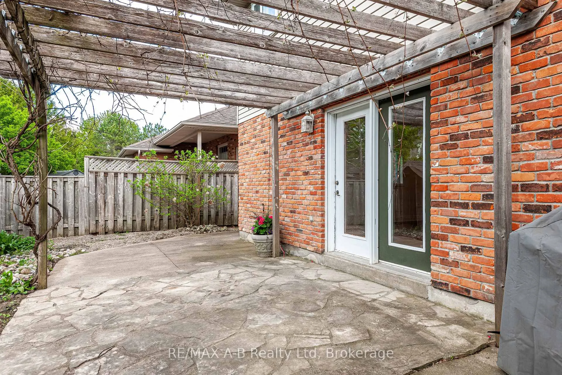 Photo 42 of 59 - 30 Eagle Drive, Stratford — HOMEH