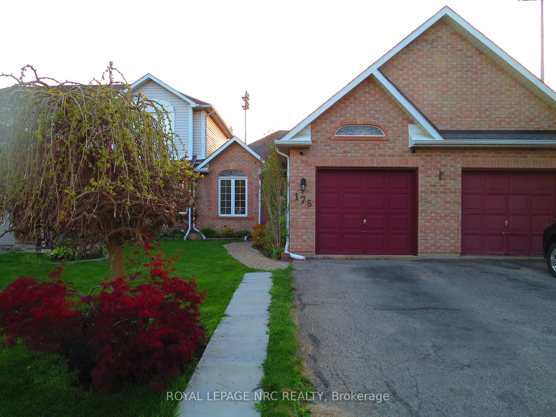 Photo 1 of 175 St.lawrence Drive W, Welland, N. Welland — HOMEH