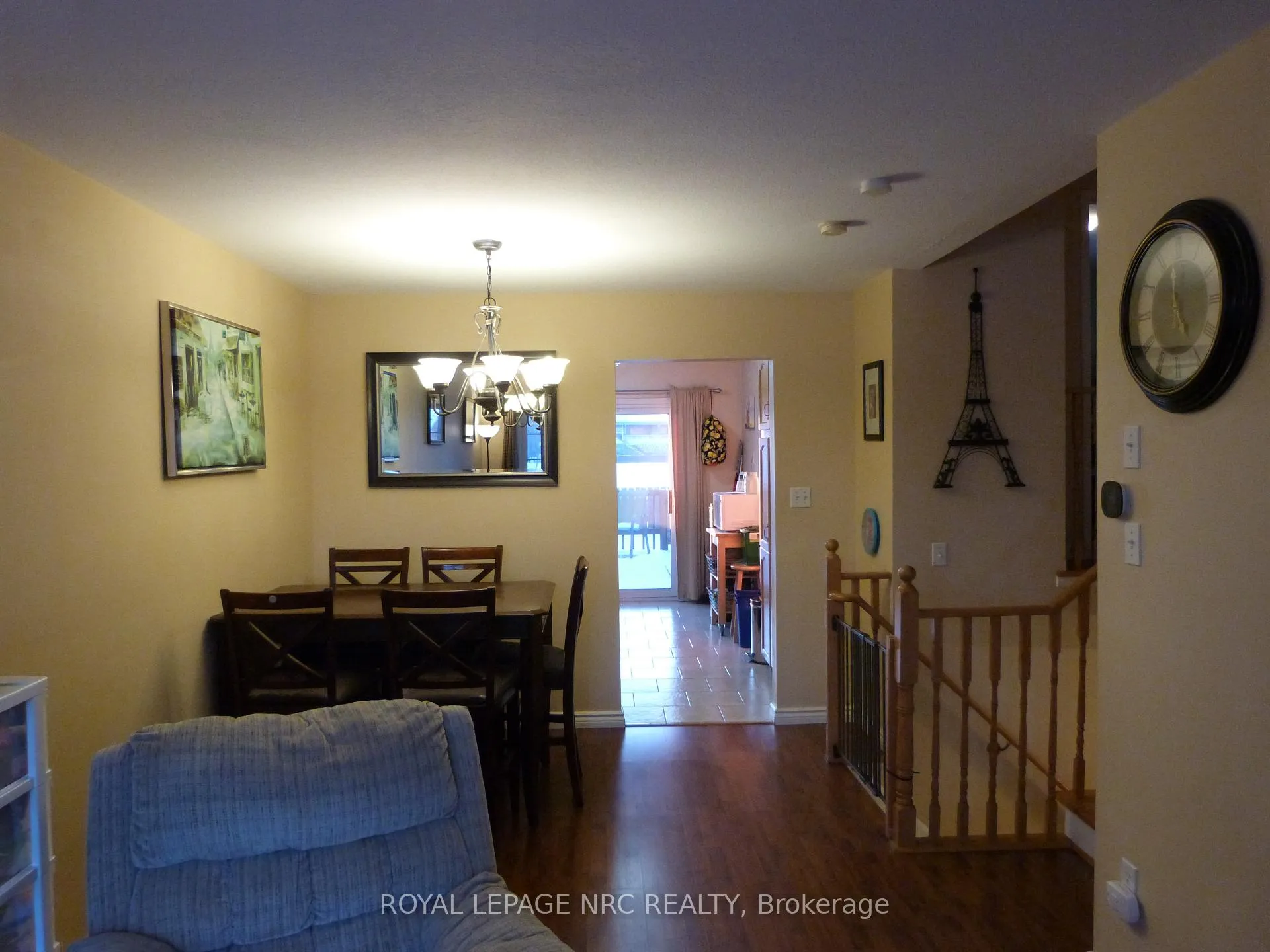 Photo 7 of 175 St.lawrence Drive W, Welland, N. Welland — HOMEH