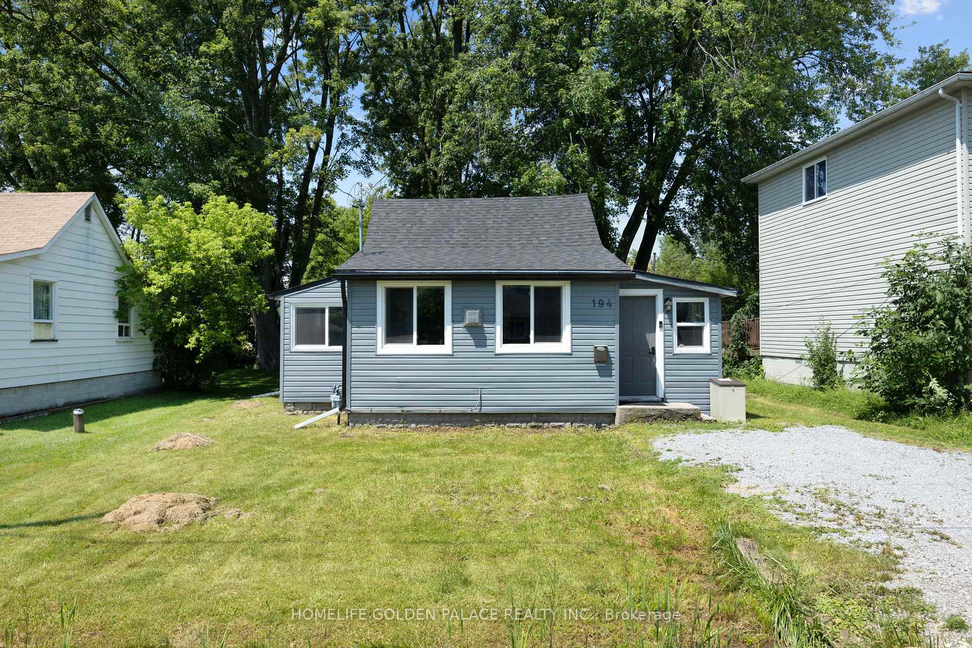 Photo 10 of 194 Beach Rd Beach Road, Georgina, Keswick North — HOMEH