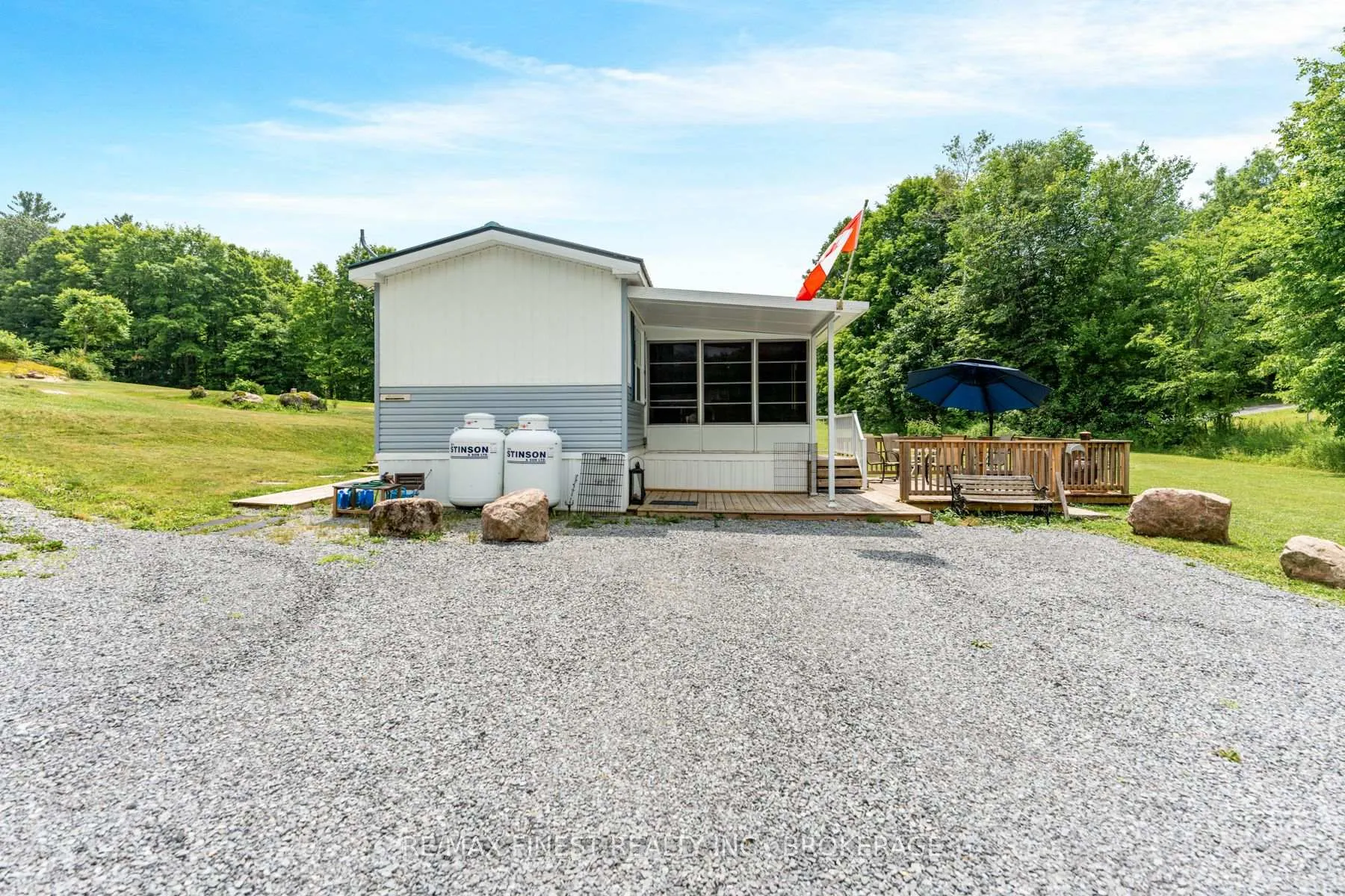 Photo 3 of 1096 Moon Road, Frontenac, Frontenac Centre — HOMEH