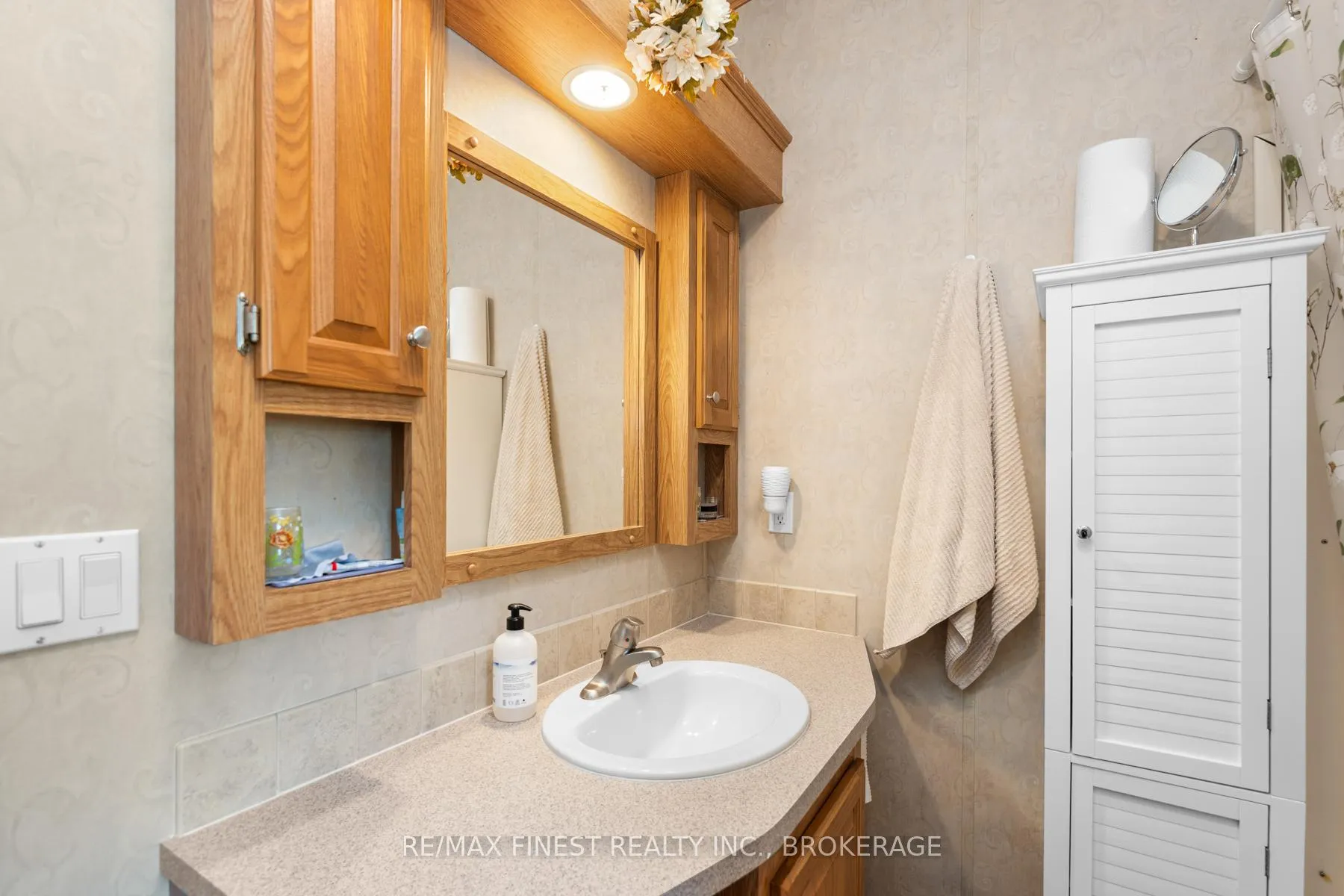 Photo 21 of 1096 Moon Road, Frontenac, Frontenac Centre — HOMEH