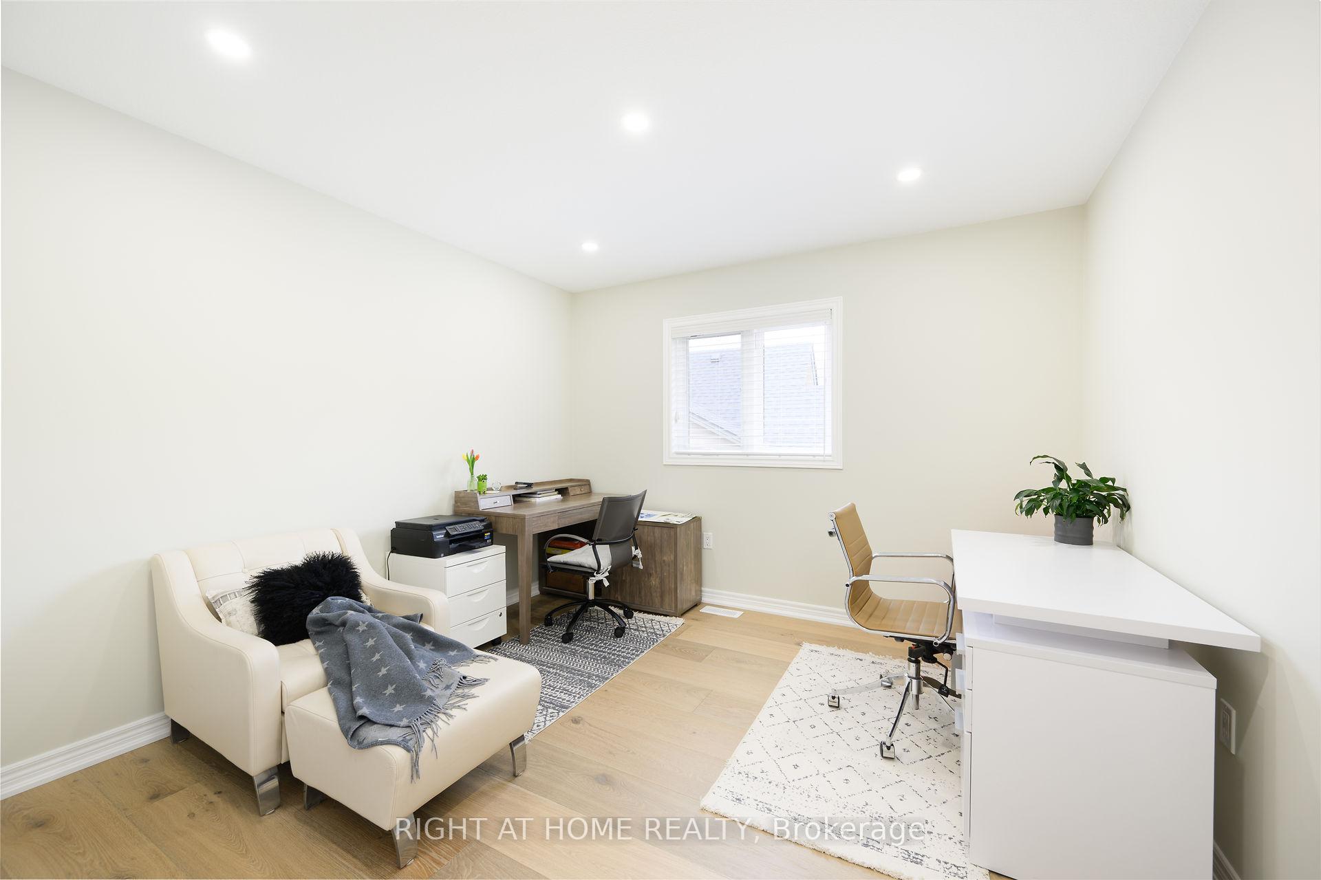 Photo 31 of Unit 9, 270 Main Street W, Grimsby, Grimsby West — HOMEH