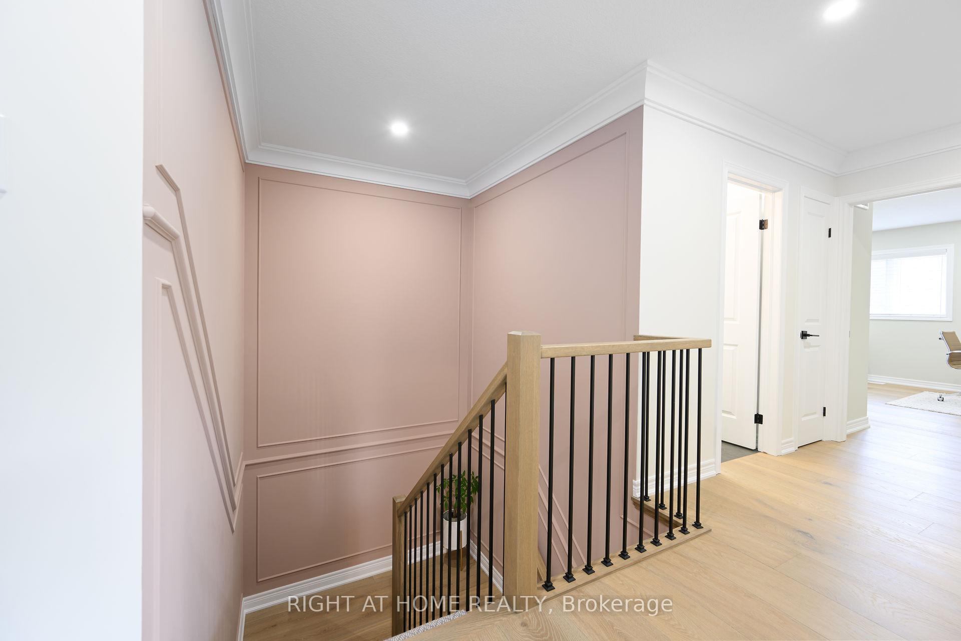 Photo 36 of Unit 9, 270 Main Street W, Grimsby, Grimsby West — HOMEH