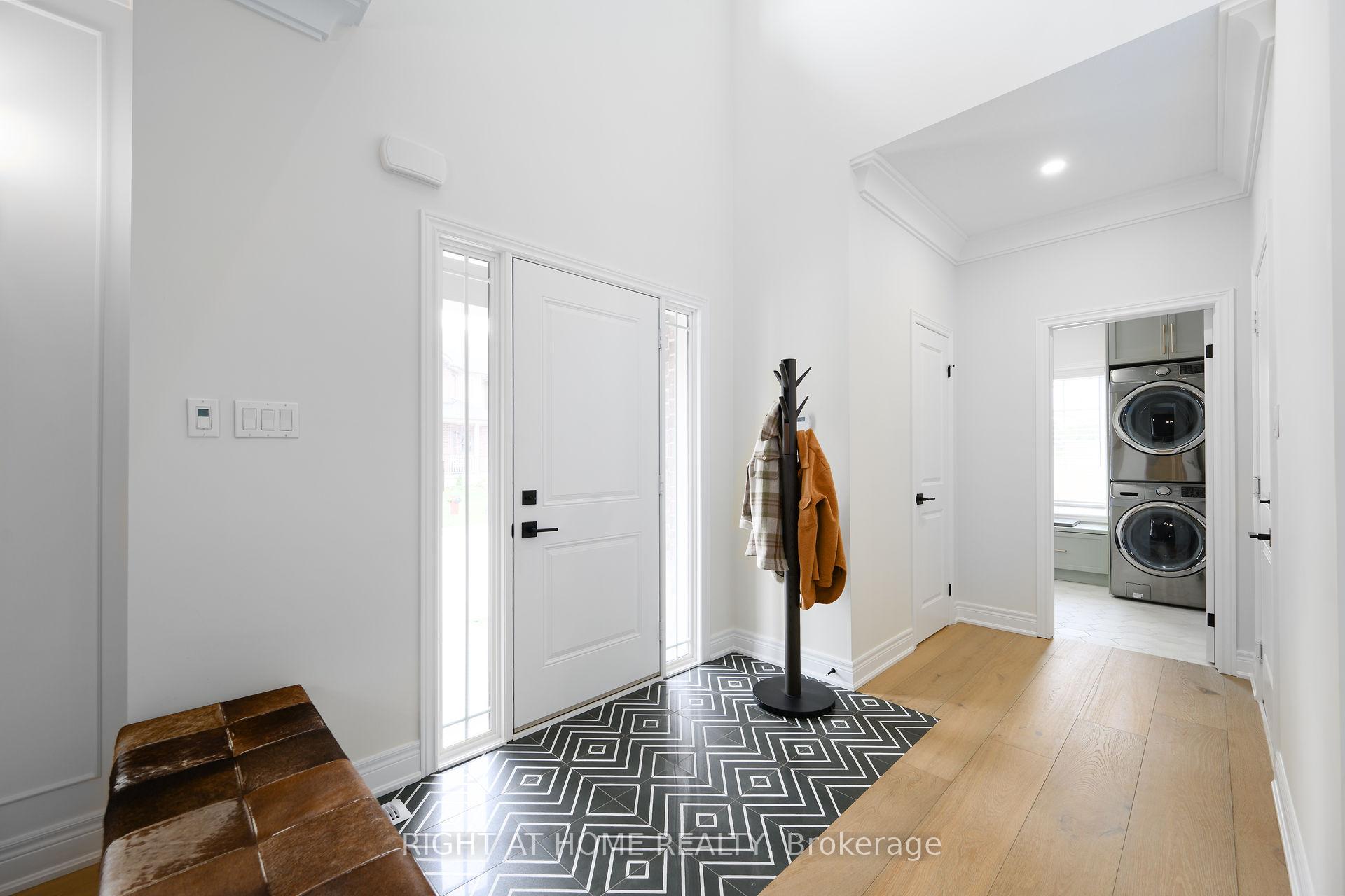Photo 39 of Unit 9, 270 Main Street W, Grimsby, Grimsby West — HOMEH