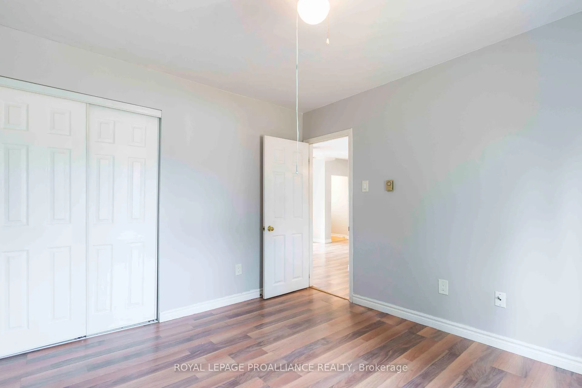 Photo 12 of 24 Weeks Avenue, Quinte West, Trenton Ward — HOMEH